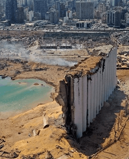 وزارة الاقتصاد تدعو إلى المشاركة في مزايدة عمومية لبيع خردة اهراءات مرفأ بيروت وتنظيف مخلّفات الانفجار