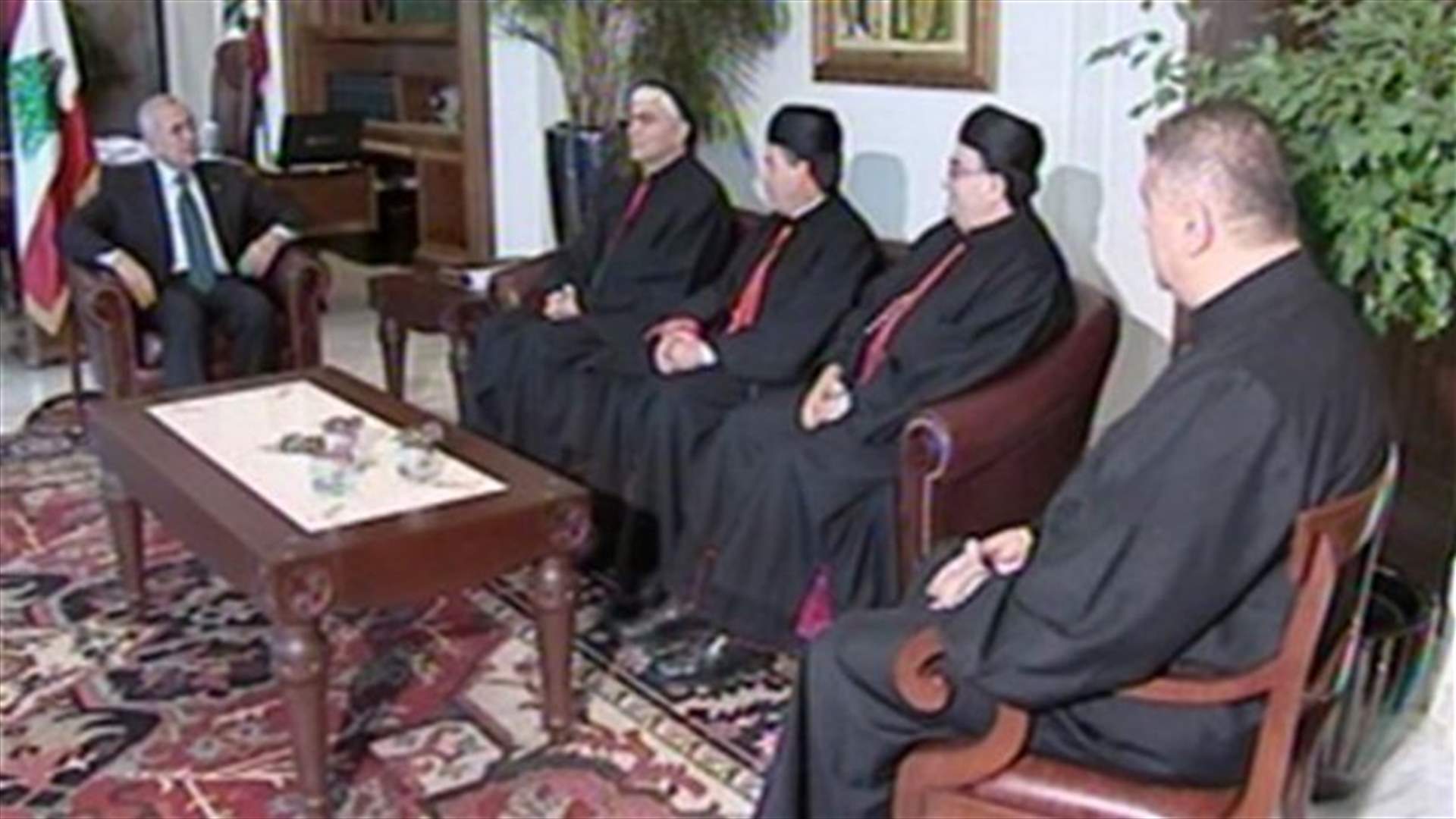 مطارنة الانتشار نقلوا إلى سليمان تأييد الجاليات لمواقفه
