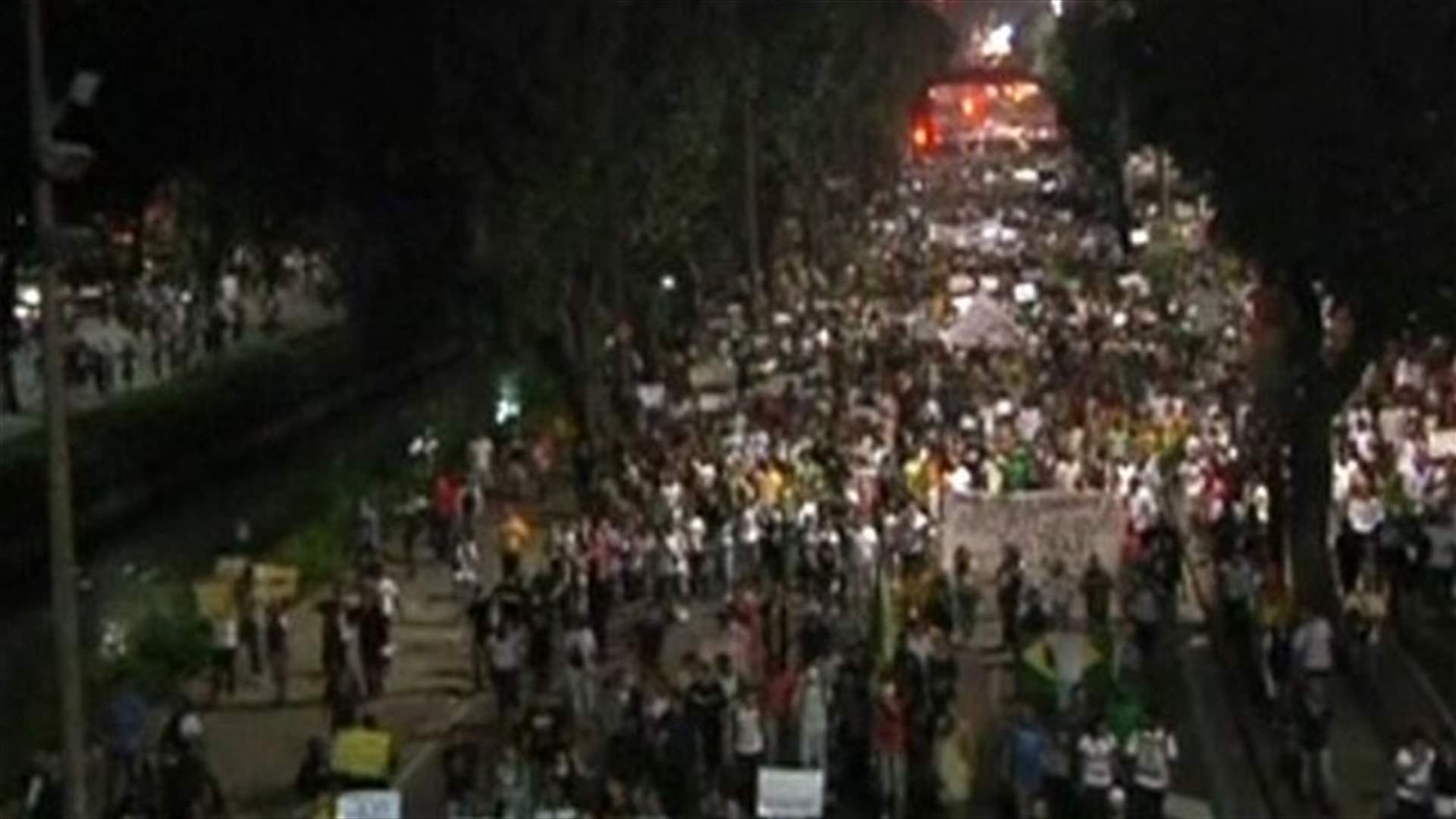 REPORT: Brazil leaders to meet as protests, violence grow