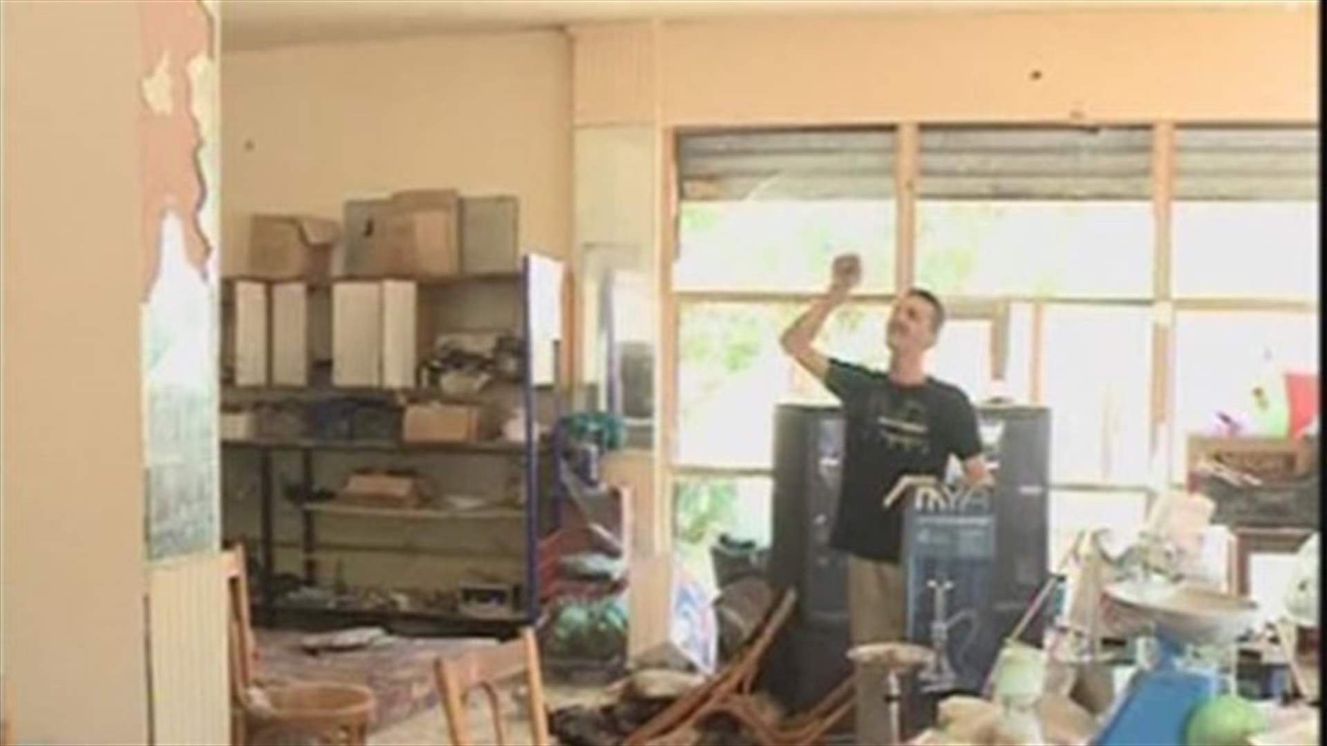 REPORT: Residents check in on their homes in Sidon's Abra