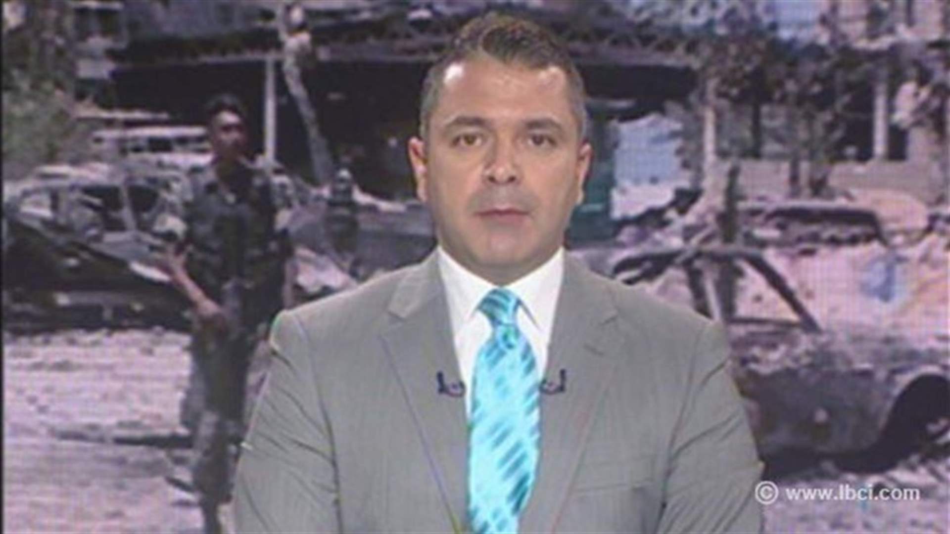 مقدمة النشرة المسائية 28-06-2013