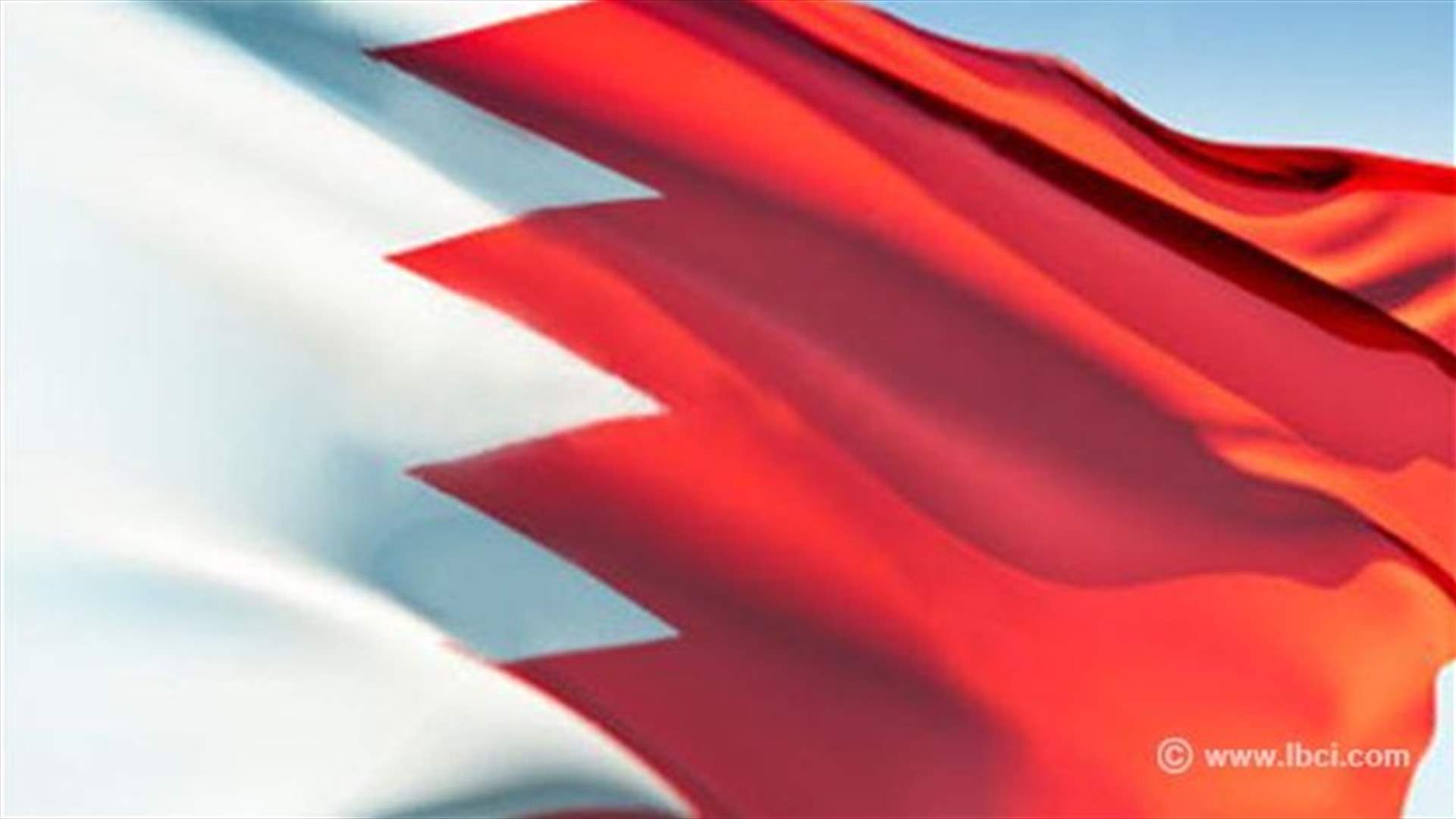 الافراج عن  ضابطي شرطة متهمين بالتعذيب في البحرين