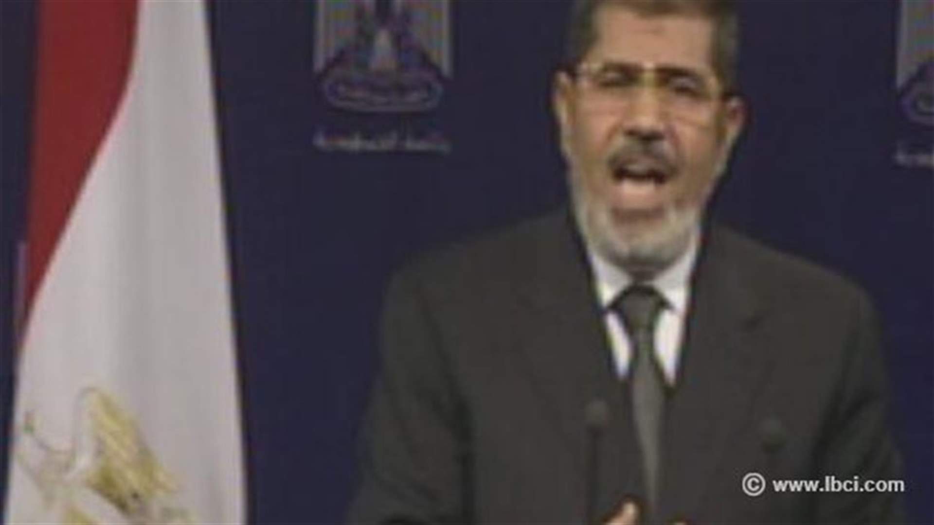 مرسي:  لا خيار لي الا في تولي المسؤولية التي كلفني بها الشعب