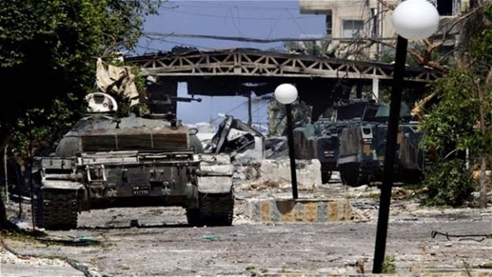 أشرطة أخرى لدى الجيش... للوقت المناسب