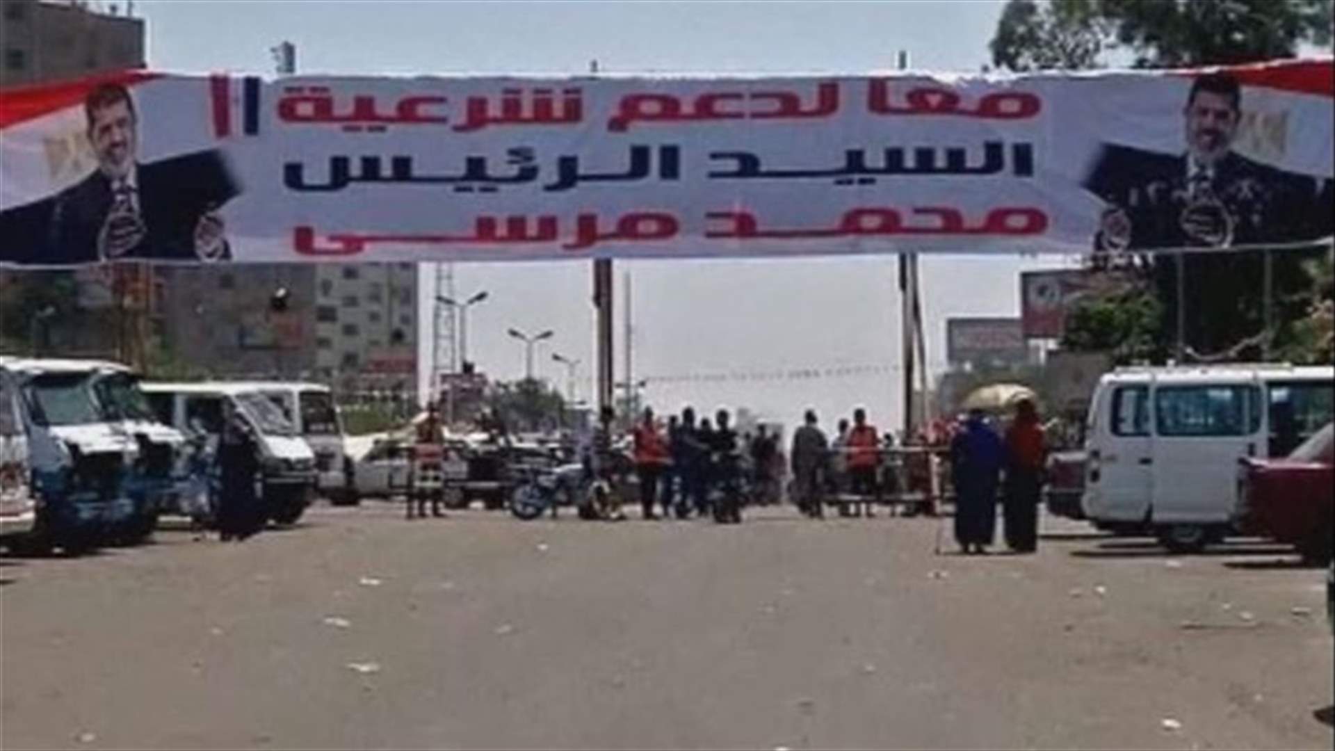 النيابة العامة المصرية  تأمر بتجميد أرصدة 14 من زعماء الاخوان المسلمين 
