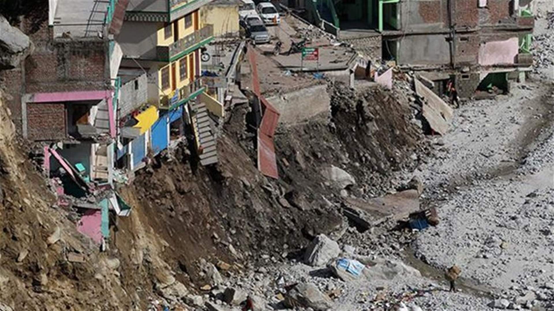 600 confirmed dead, 5750 missing in India flood aftermath