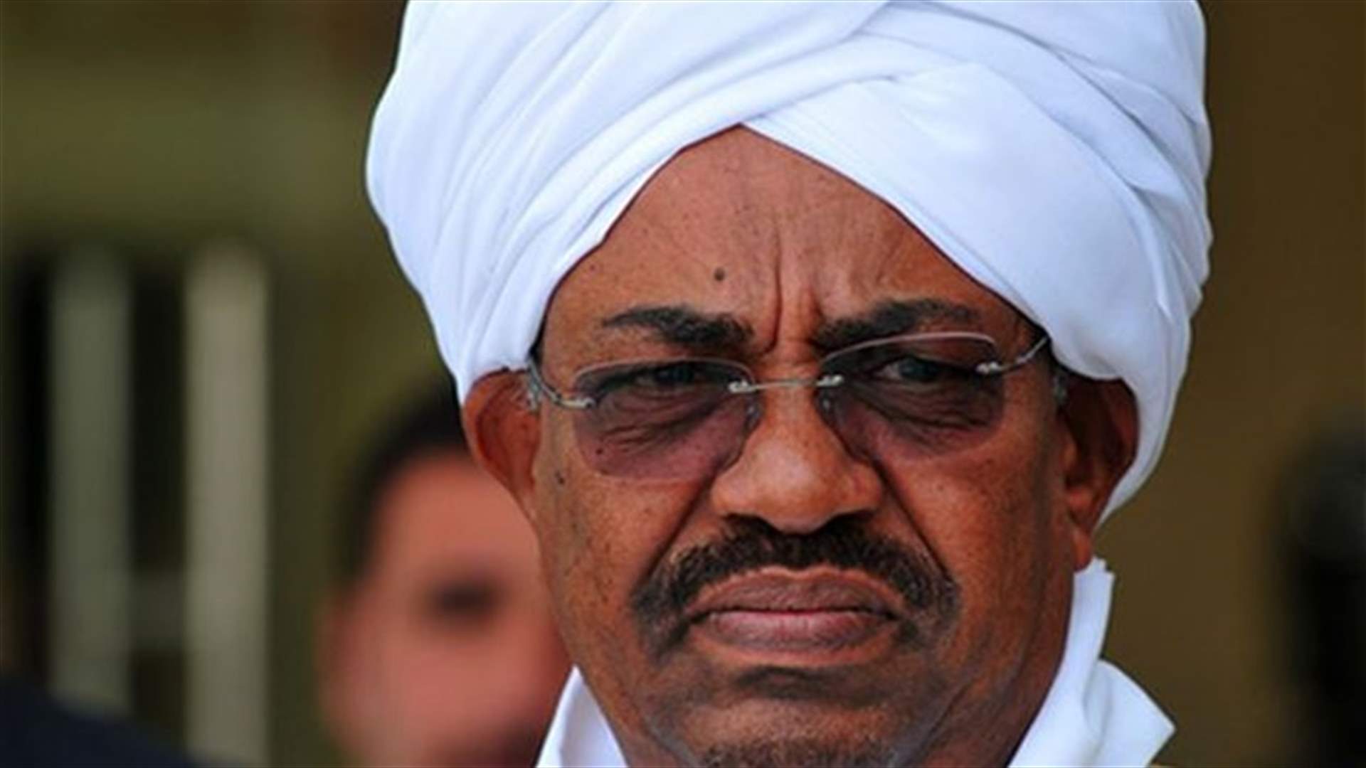 عمر البشير غادر نيجيريا رغم المطالب بتوقيفه