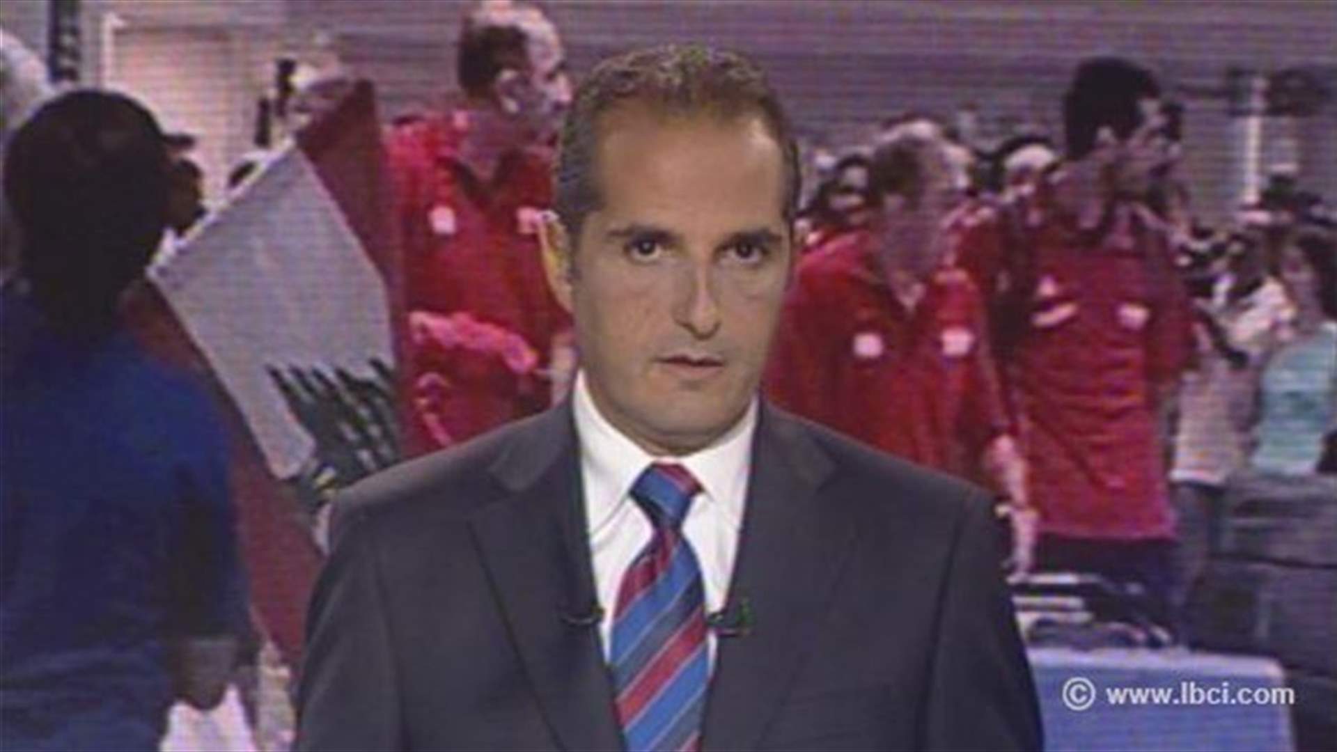 مقدمة النشرة المسائية 21-07-2013