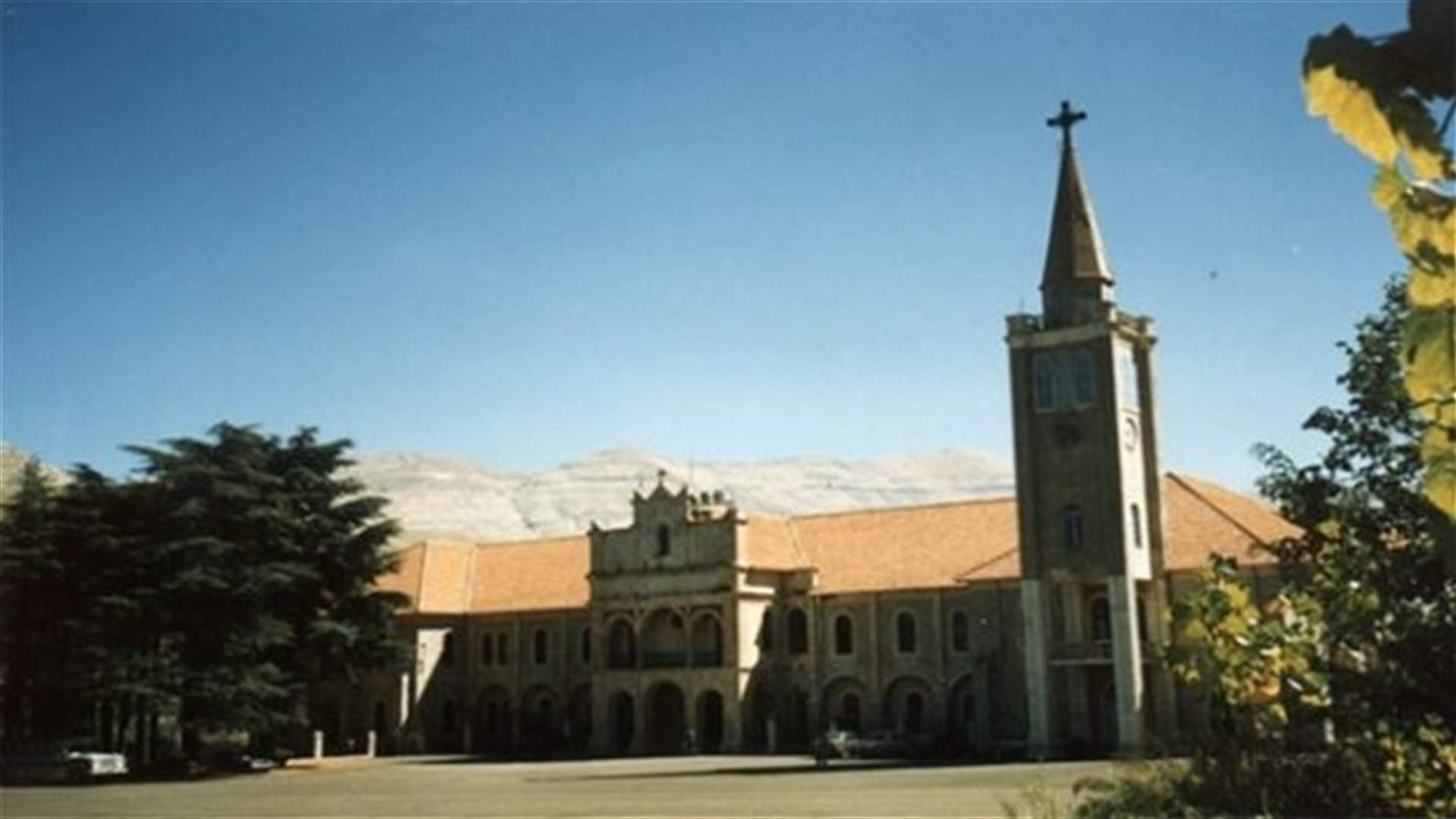 لا لقاء قريباً للقادة المسيحيين في بكركي... إلا إذا