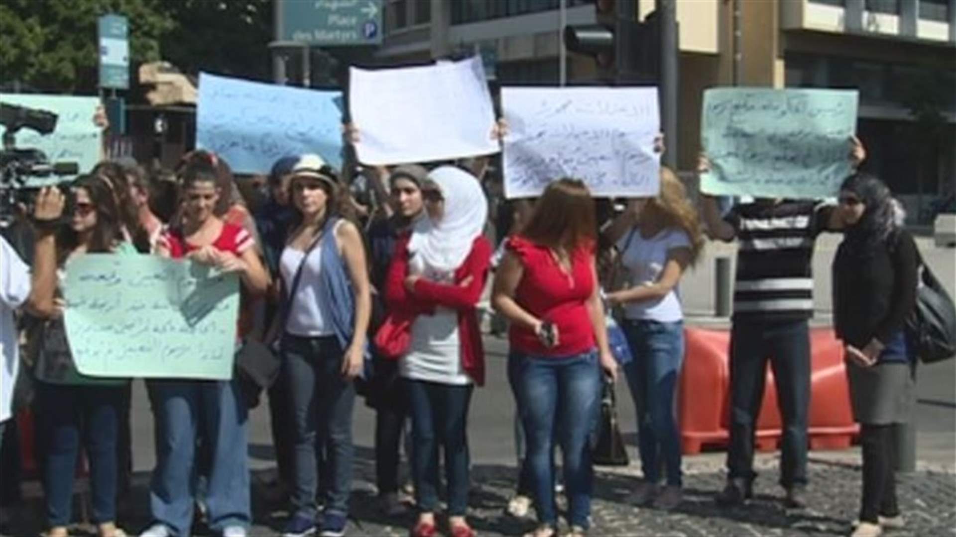الناجحون بمباراة مراقب مساعد بالجمارك يرفعون الصوت