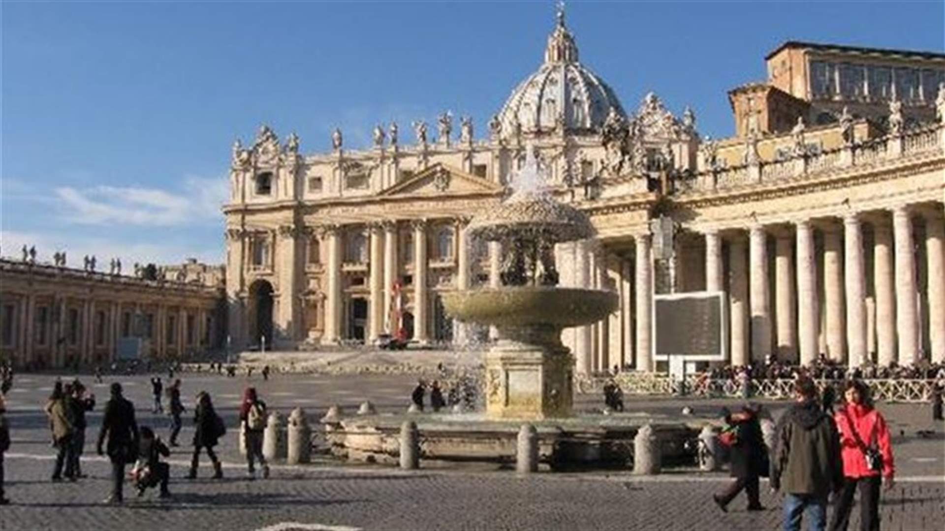 Pope says Vatican bank must be "honest and transparent"