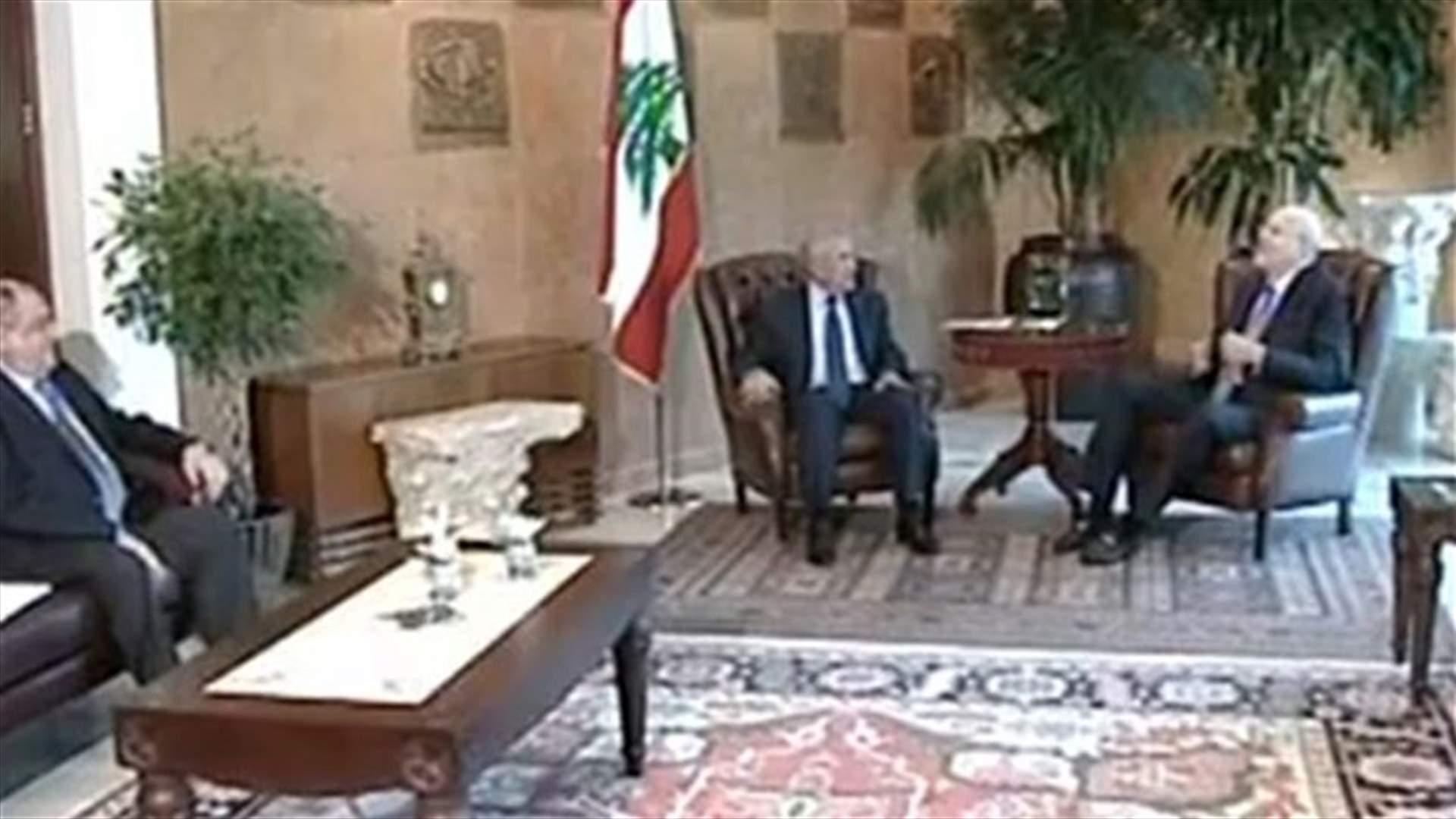 الصيغة النهائية للتمديد لقائد الجيش