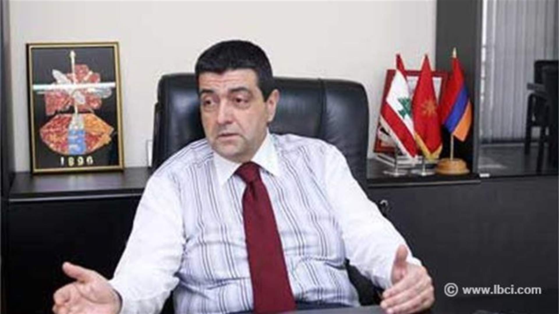 القيادة العالمية لحزب الطاشناق تقصي مخيتاريان بسبب تجاوزاته "اللبنانية"
