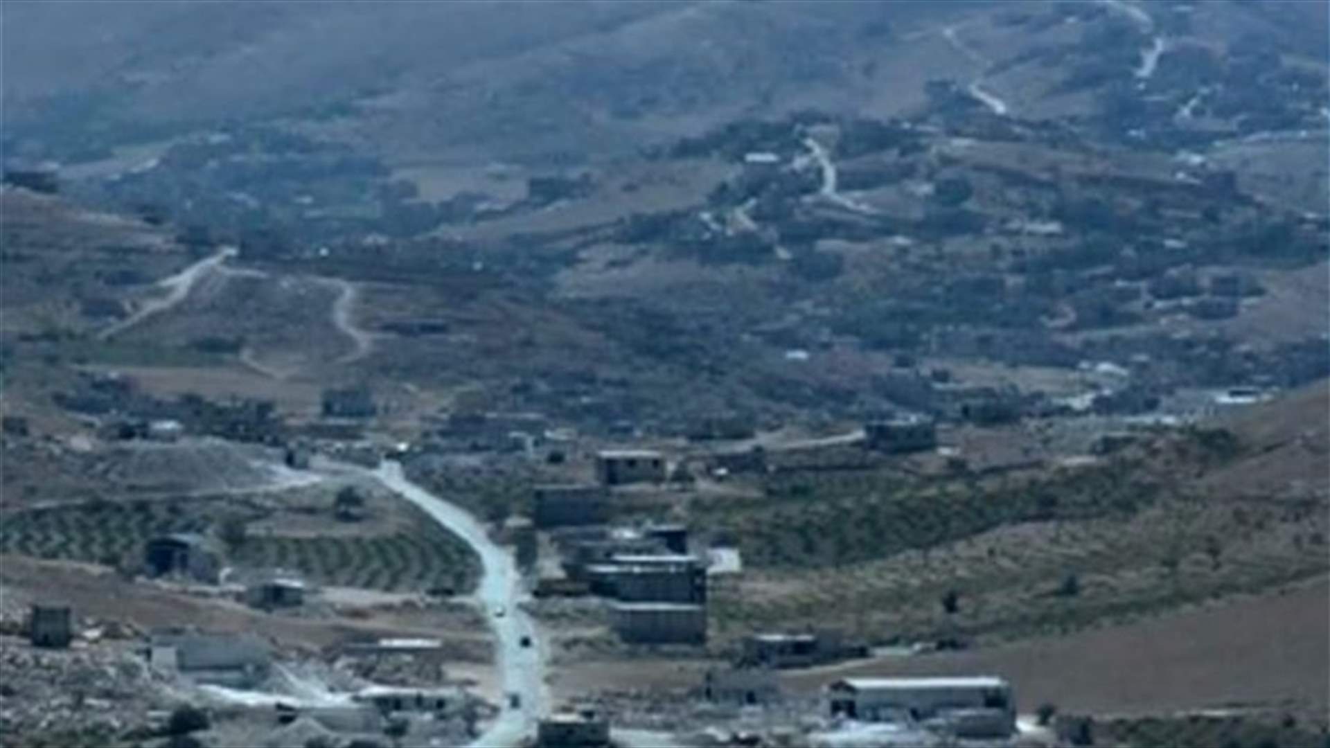 غاراتٌ سورية على جرود عرسال