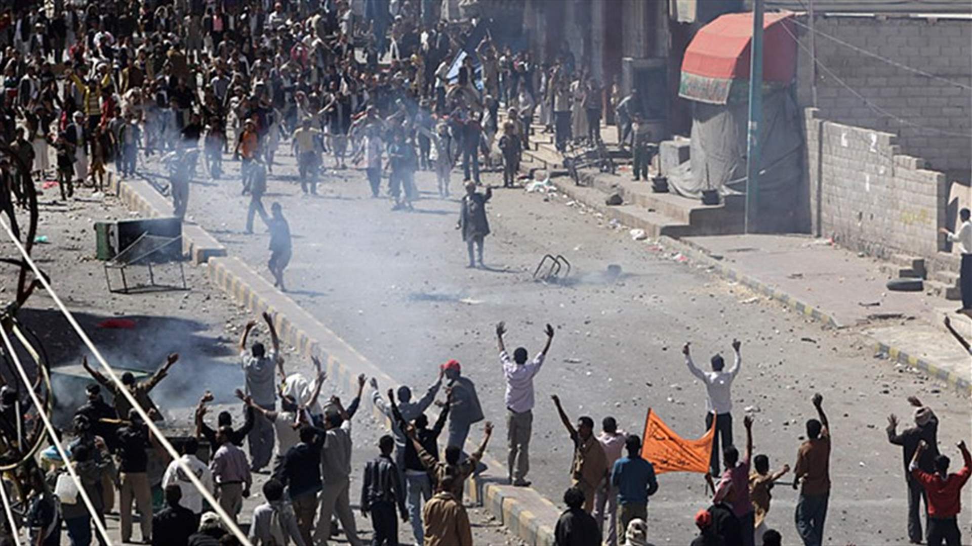 Gunmen shoot, kill five protesters in Yemen capital 