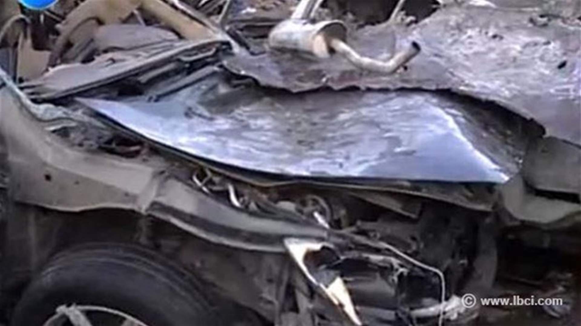 مشاهد خاصة للاضرار في محيط مسجد التقوى في طرابلس
