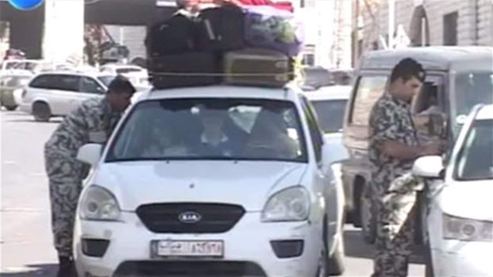 تدفق كبير للنازحين السوريين الى لبنان بعد الحديث عن ضربة لسوريا