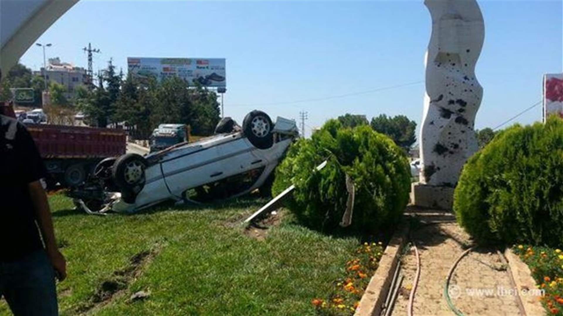 Car flips over at Achkout roundabout, 3 people severely injured