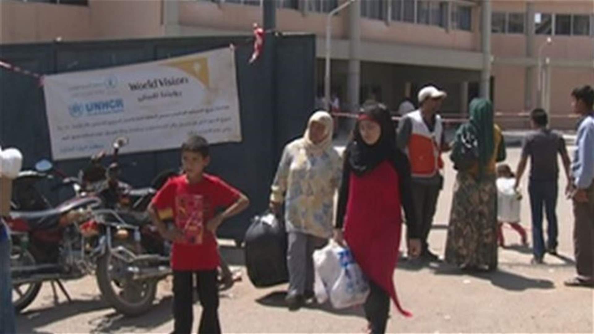 نقص في المواد الاساسية للنازحين السوريين