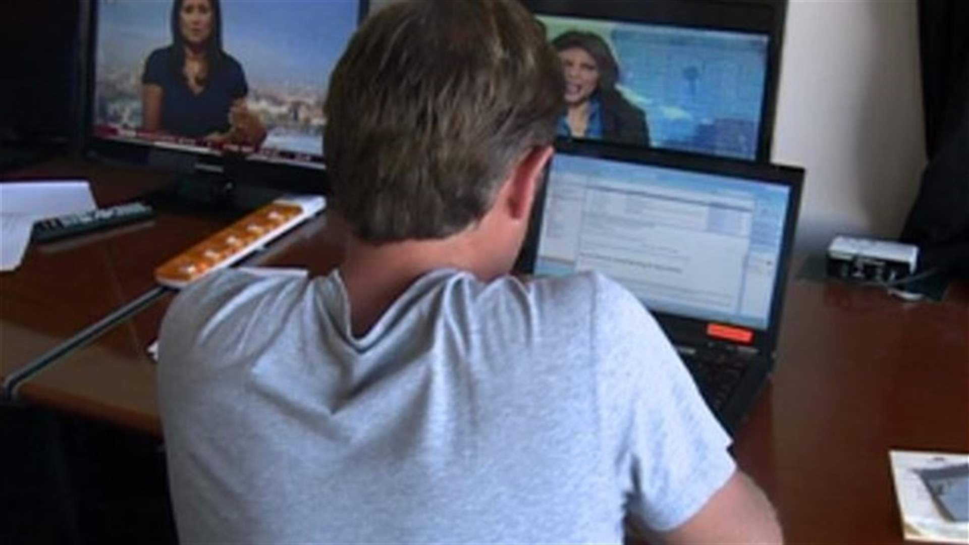 الصحافيون الأجانب يستعدون من لبنان للضربة المحتملة على سوريا
