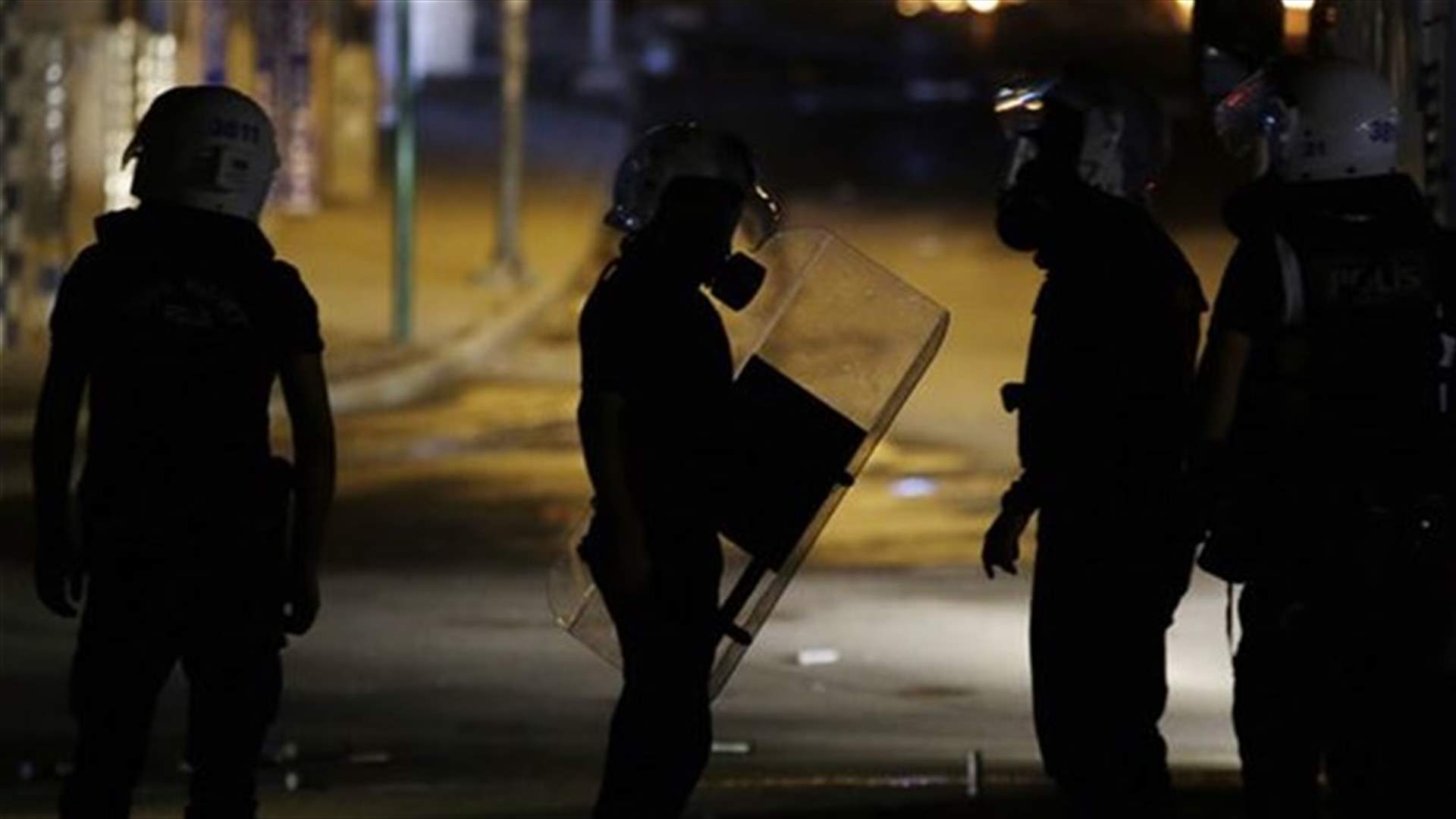 Several protesters injured, others arrested as clashes continue in Turkey