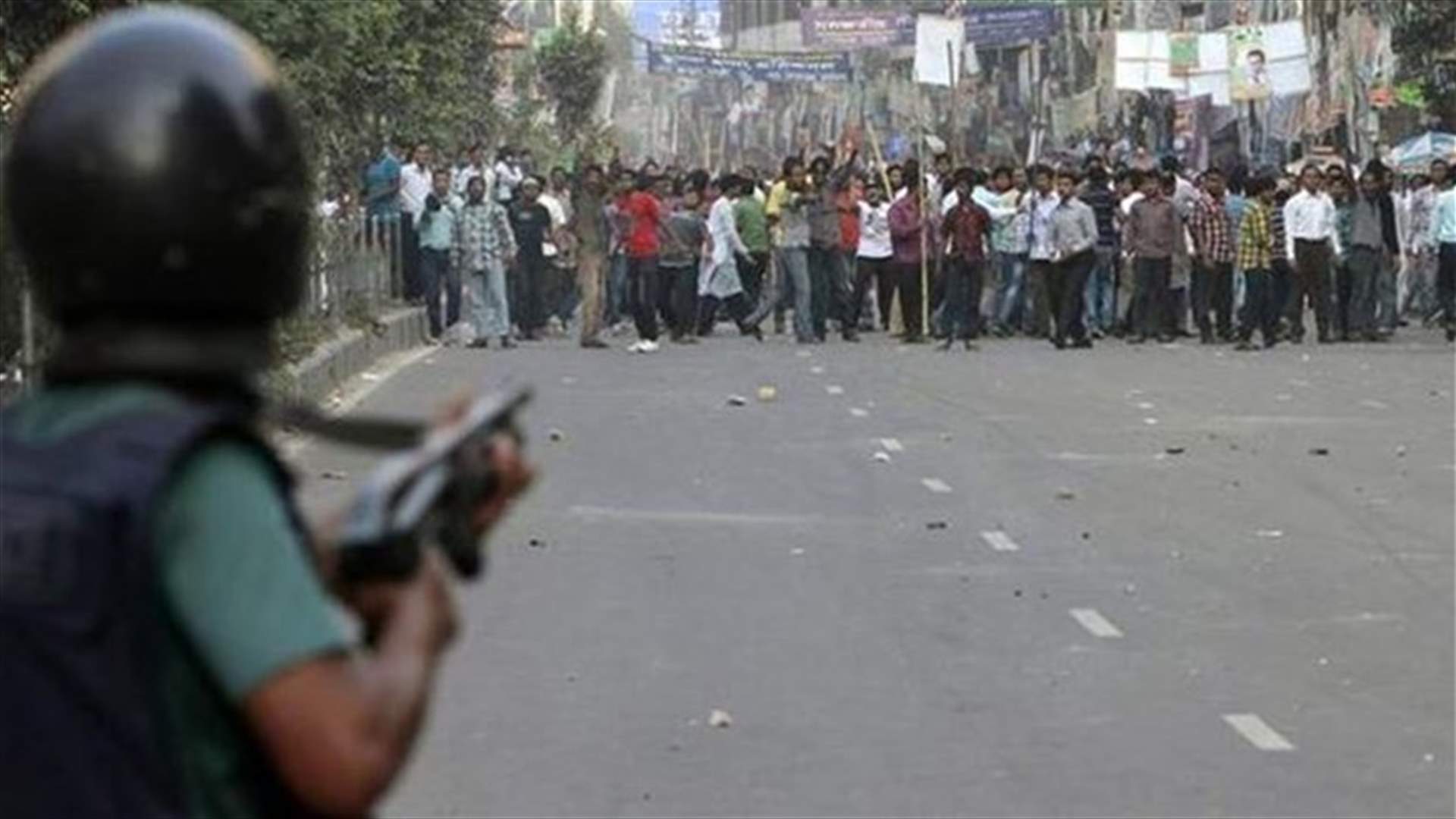 1 dead in Bangladesh opposition shutdown