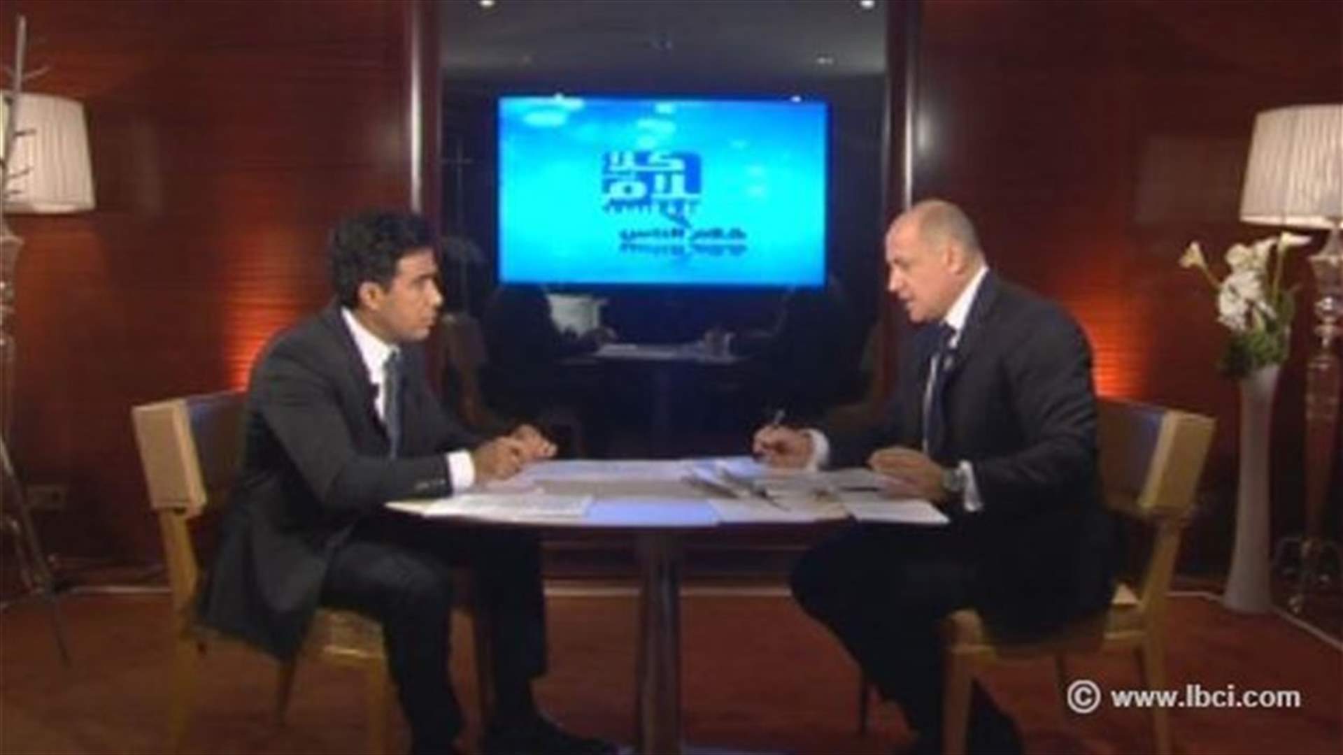 صقر للـ LBCI :حلمنا يتحقق اذا تمت صفقة جنيف وتنحى الاسد في آذار المقبل