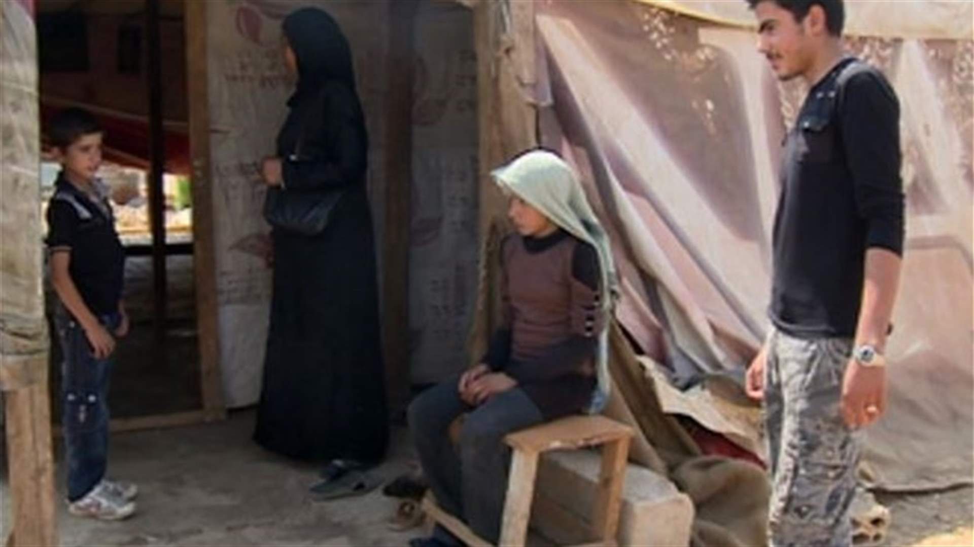 لبنان يطلب النجدة الدولية لتقاسم اعباء النازحين