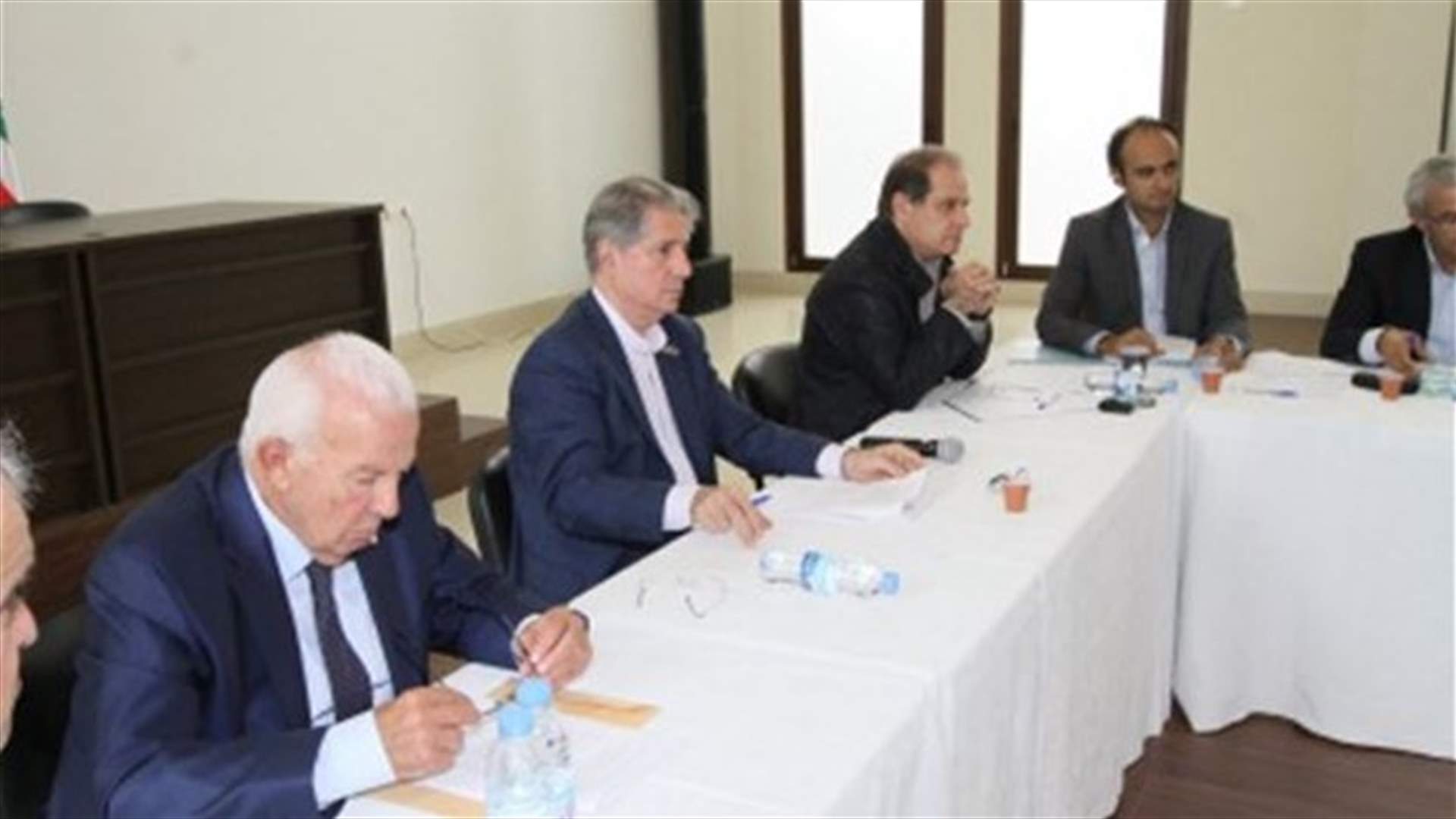 خلوة لحزب الكتائب في بكفيا بحثت وضع لبنان ومستقبله