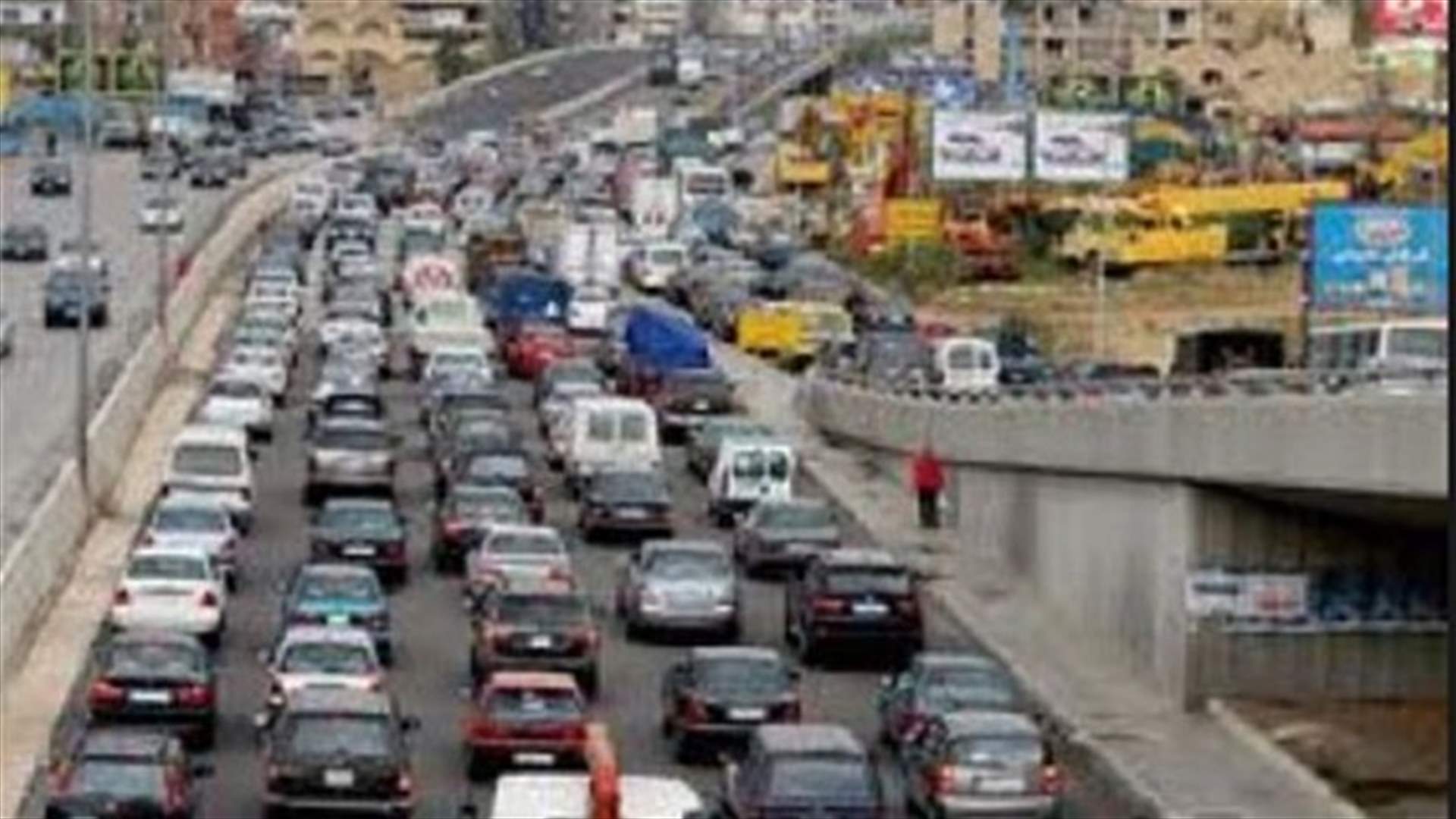 Heavy rain causes severe traffic jam on Keserwan-Beirut highway