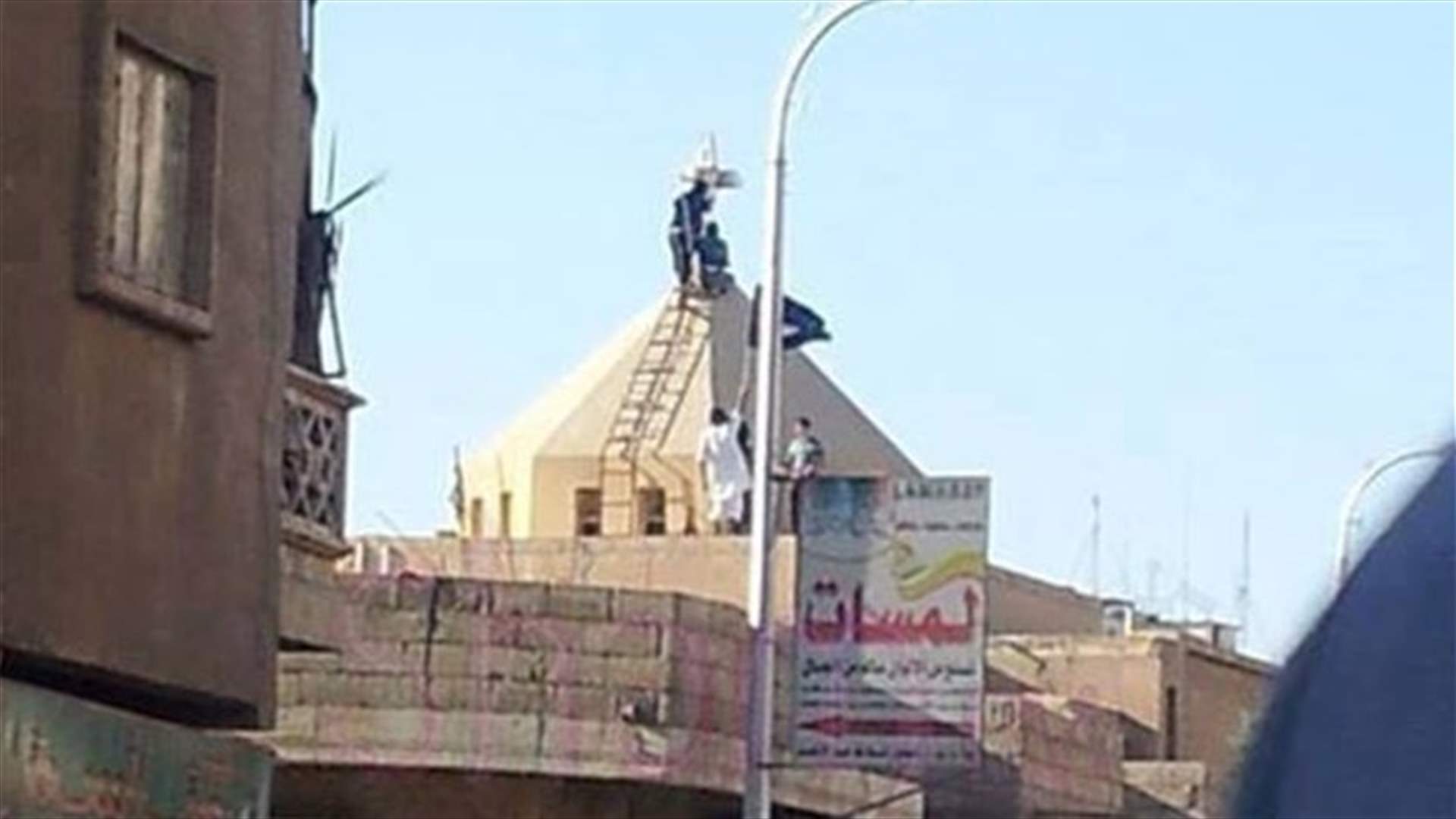 جهاديون يحرقون محتويات كنيستين شمال سوريا 