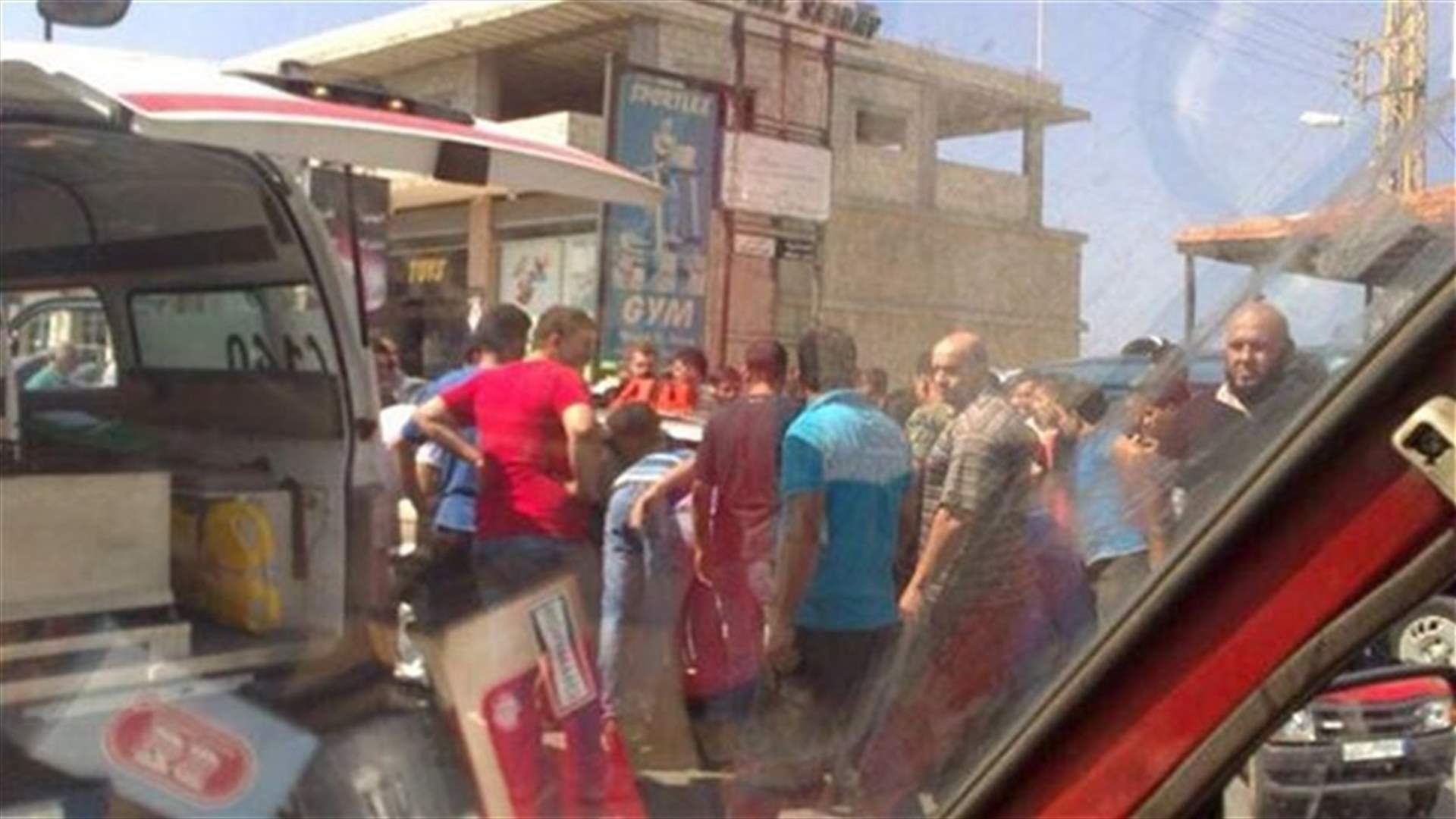 جرح 4 أشخاص بحادث سير على طريق منيارة حلبا