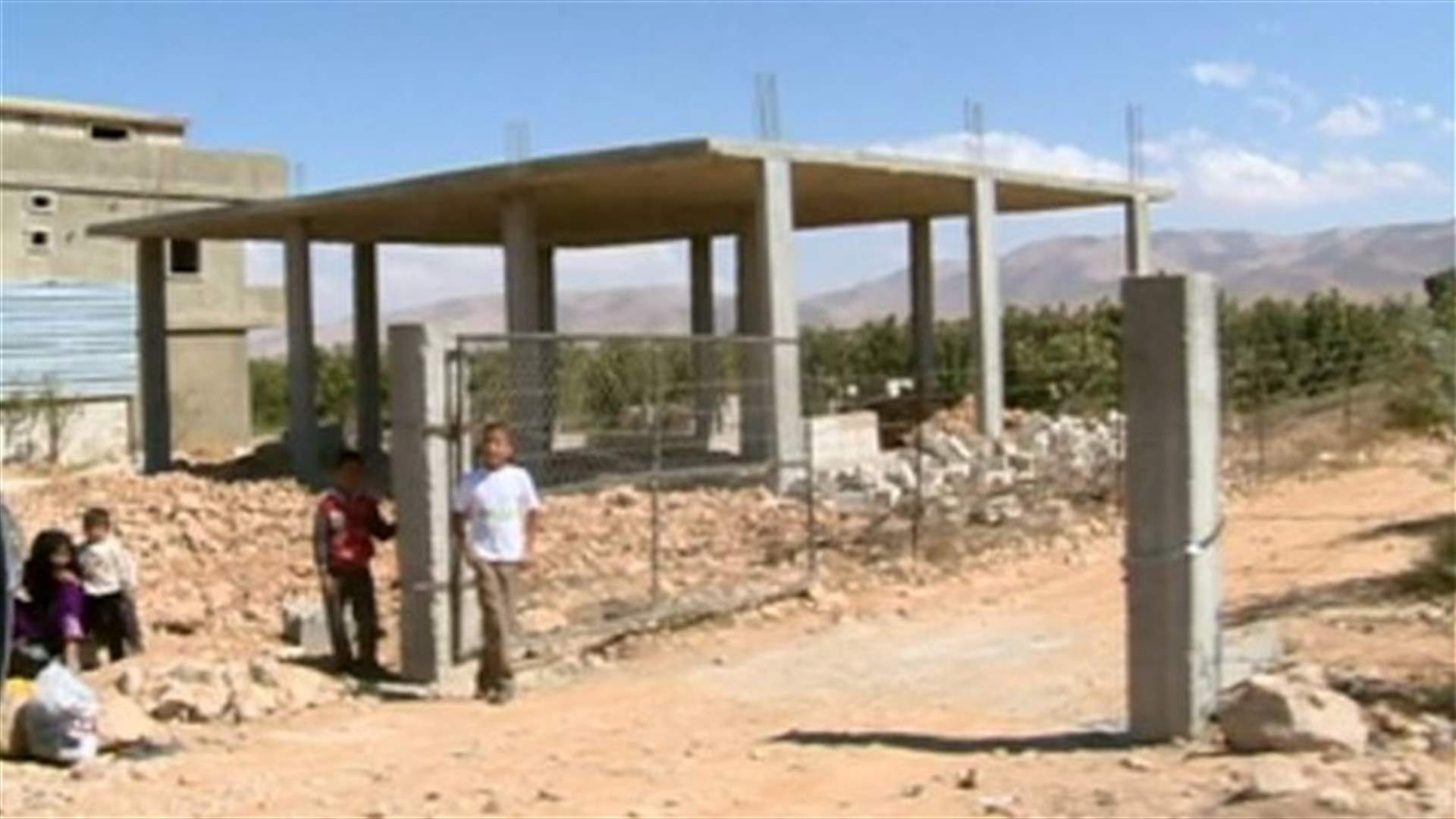 فورة بناء غيرُ مسبوقة في مشاريع القاع