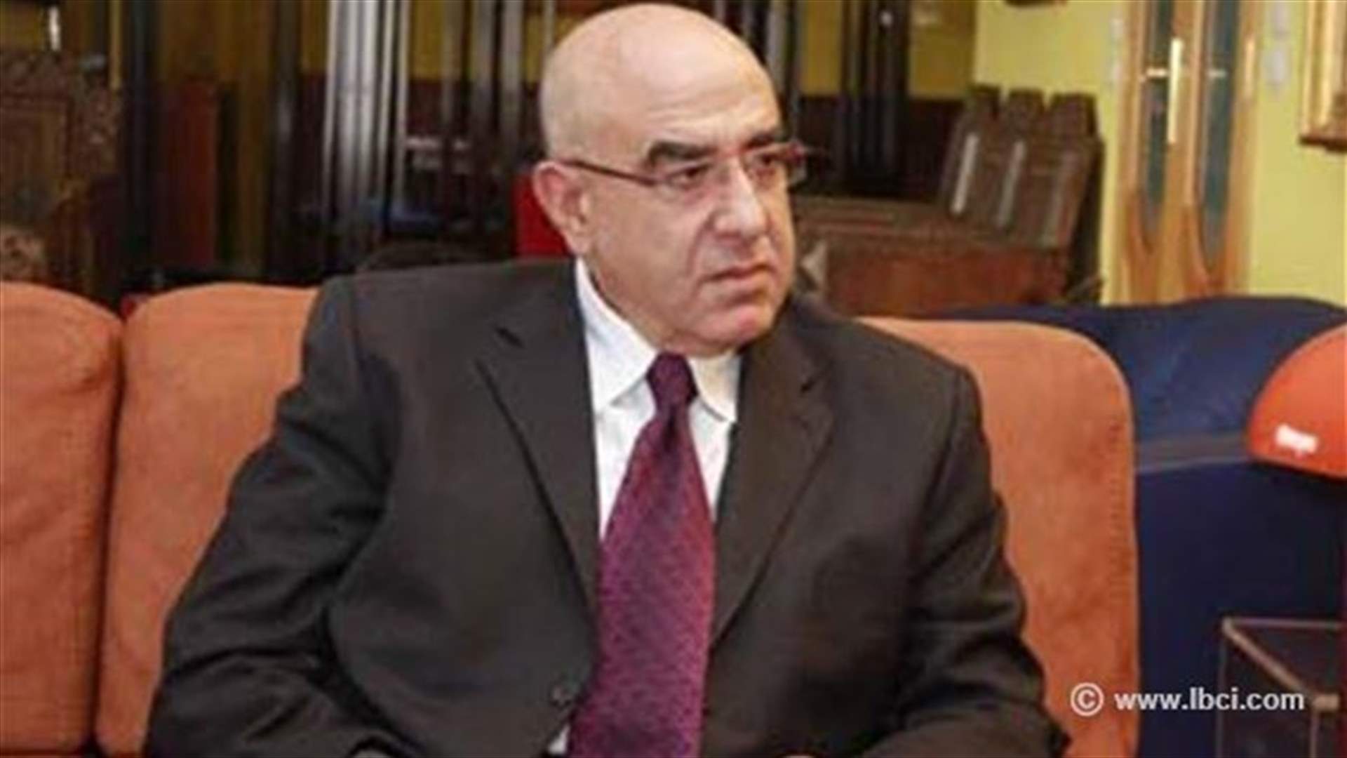 تكليف المباحث الجنائية تفريغ مقابلة حمدان المتضمنة تشهيرا برئيس الجمهورية
