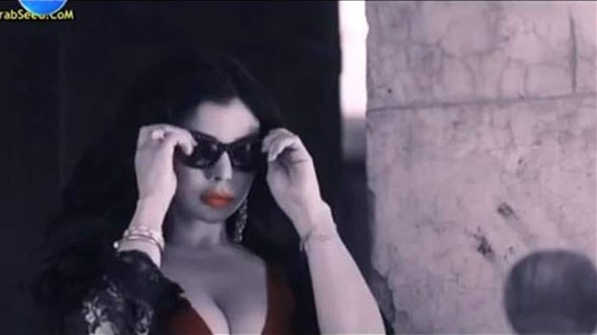هيفا وهبي تطلق "حلاوة روح"