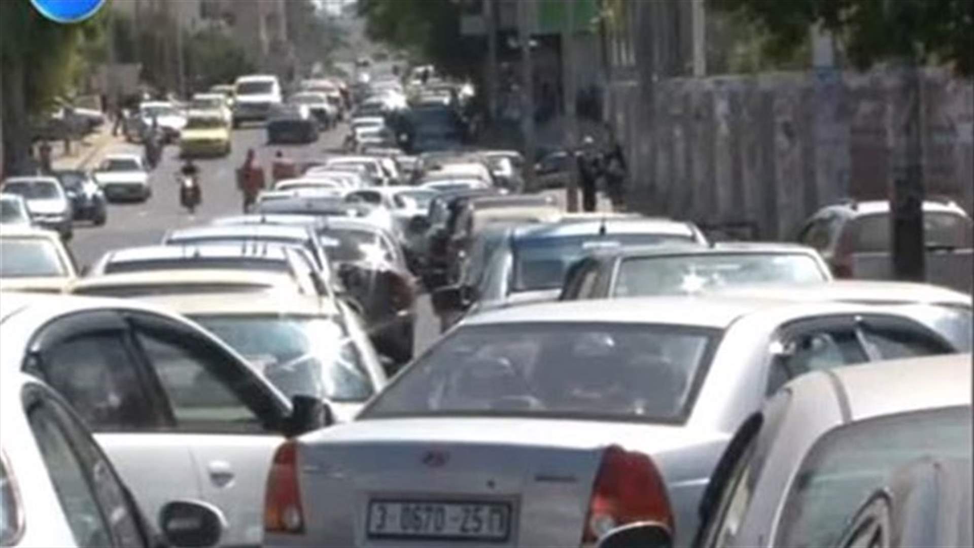 زيت الطبخ يحل محل وقود السيارات في غزة