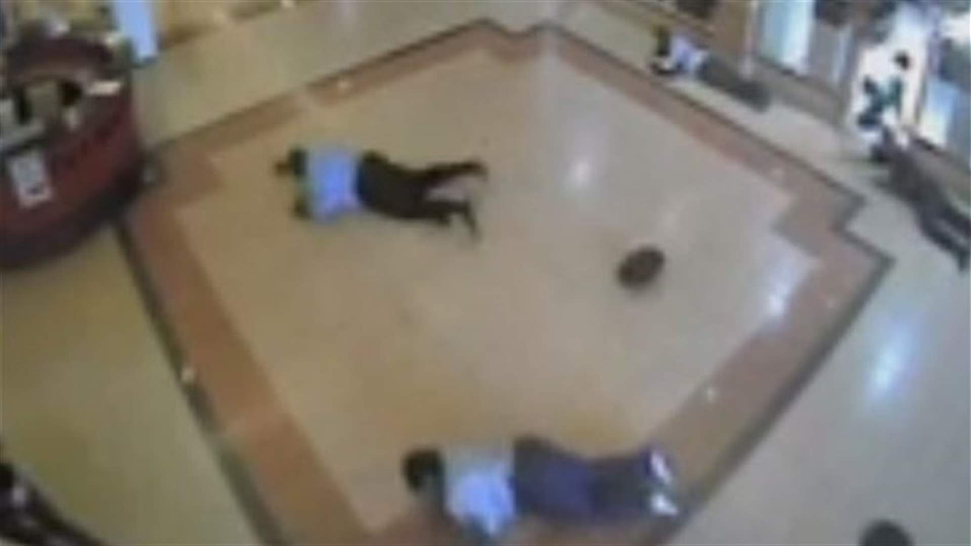 REPORT: Security cameras show reaction of Nairobi mall attack victims