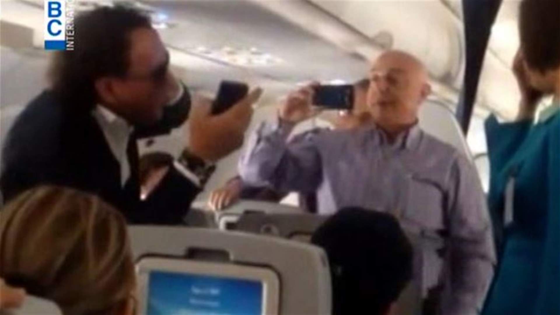 VIDEO: Man sings on board MEA plane