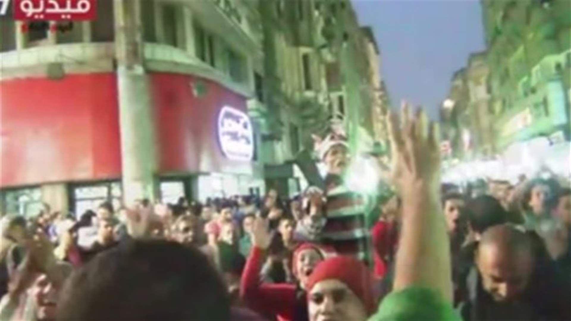 REPORT: Clash erupts between supporters of Egypt&#39;s al-Sissi and Bassem Youssef 