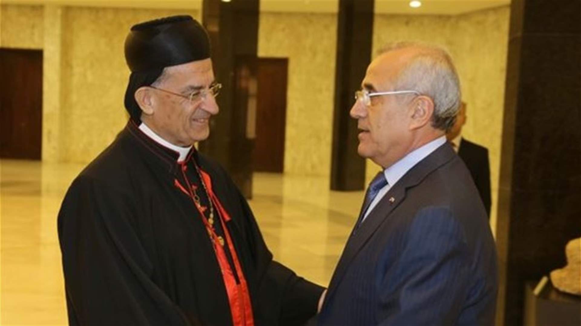 Sleiman meets with Rai, discusses social and political issues