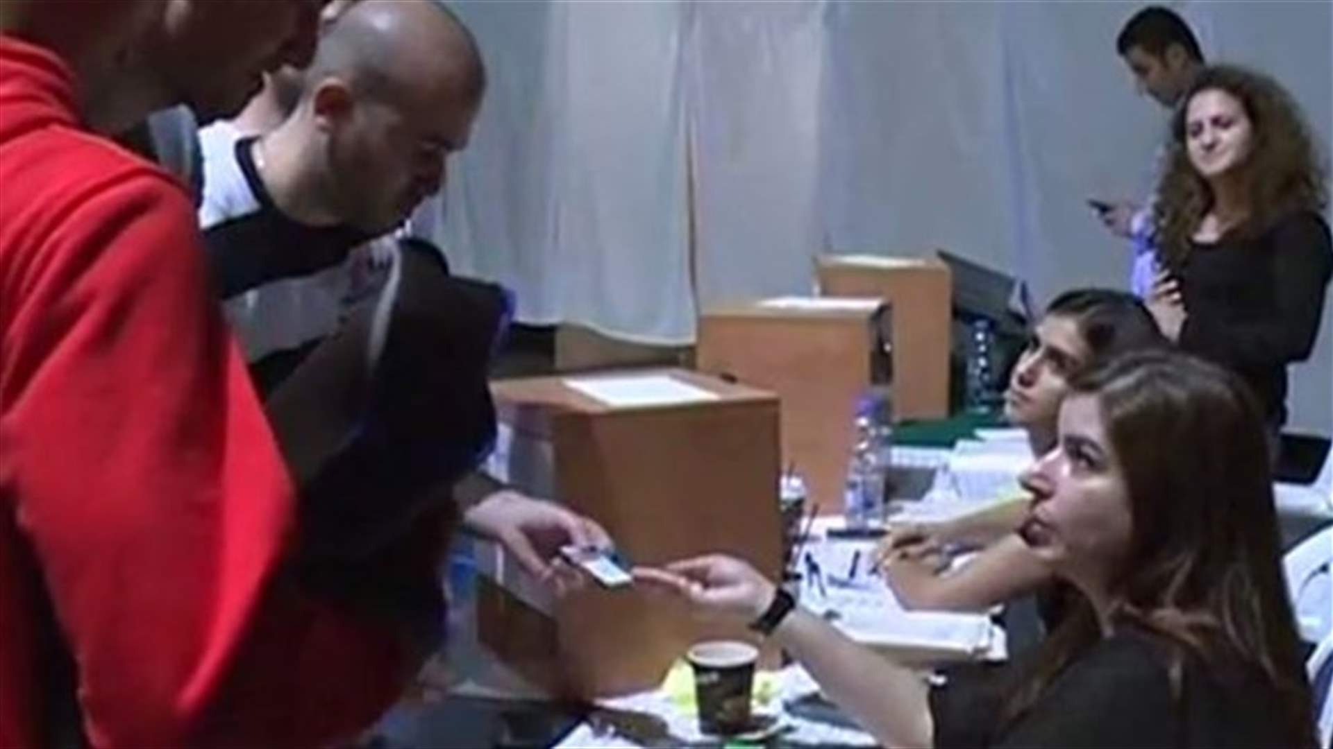 بيروت 8 وجبيل 14 ... الانتخابات الطالبية في الجامعة اللبنانية الأميركية