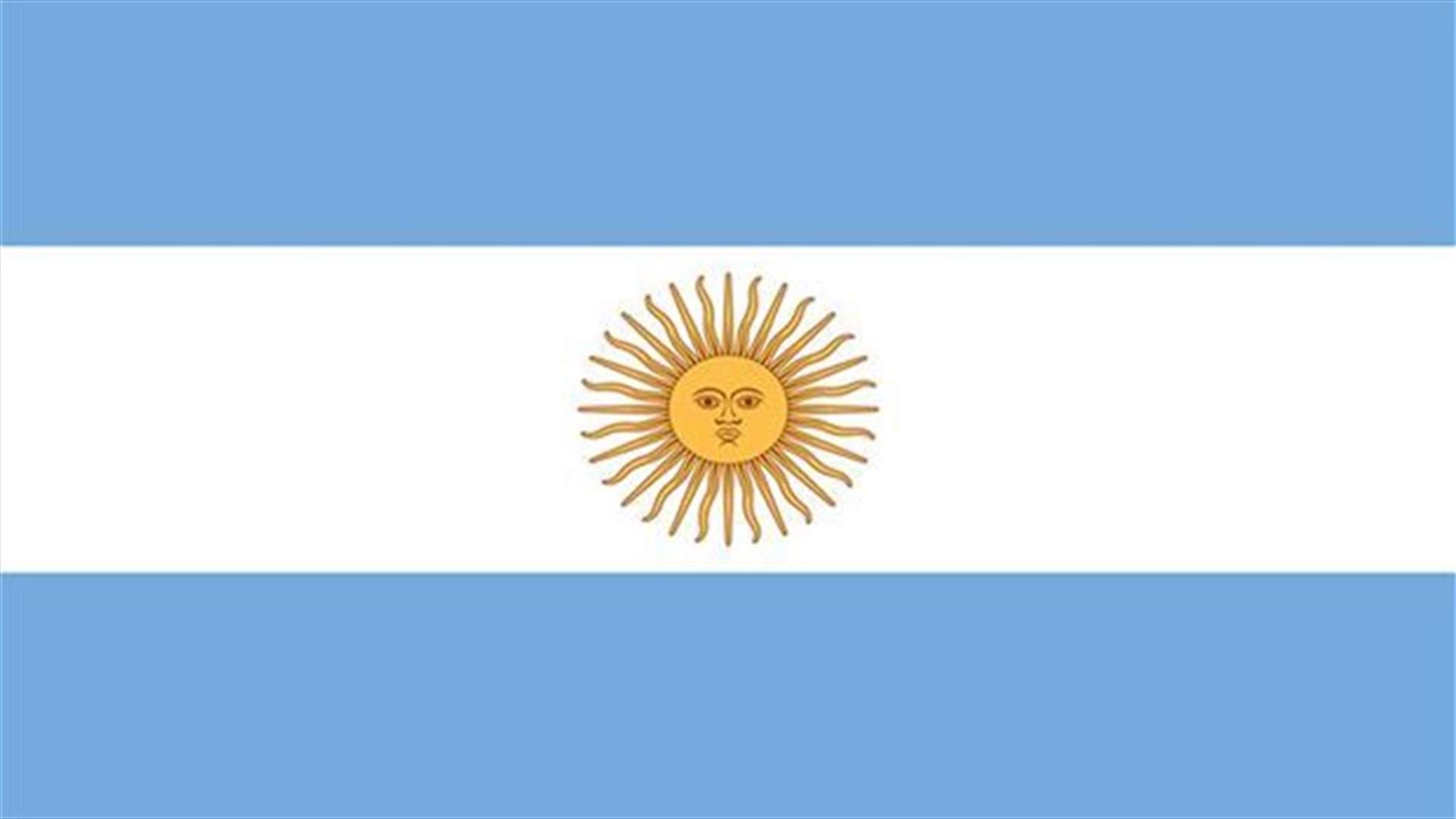 Argentine president back at work, shuffles Cabinet
