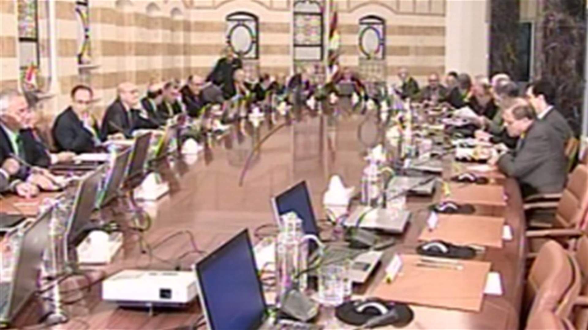 مجلس الوزراء أقر قانون استعادة الجنسية للمتحدرين من أصل لبناني