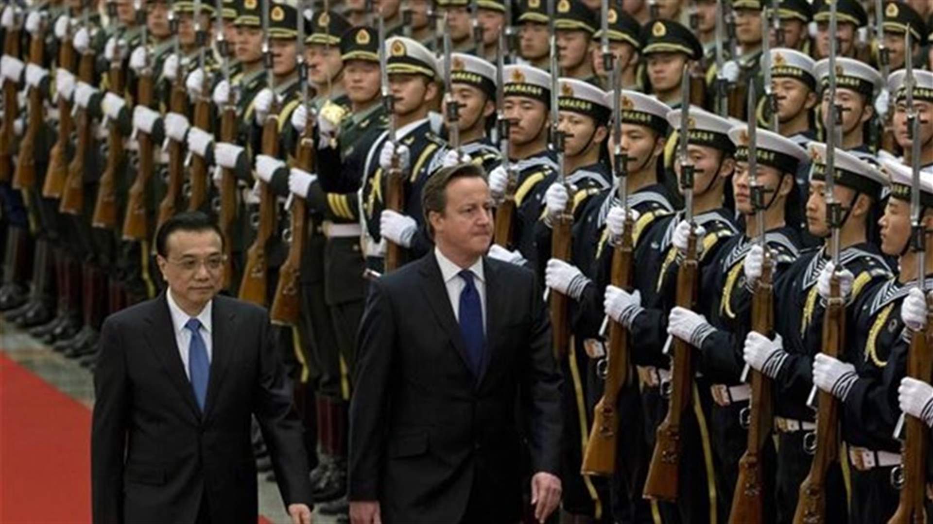 British PM Cameron visits China to promote trade
