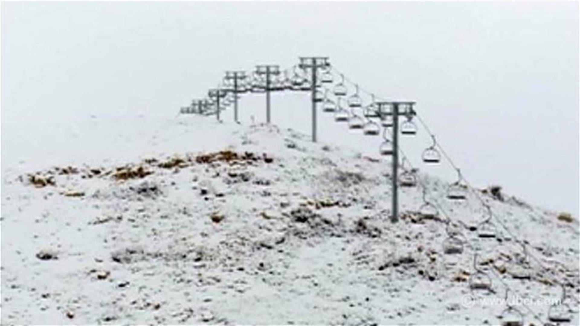Snow finally covers the Lebanese mountains