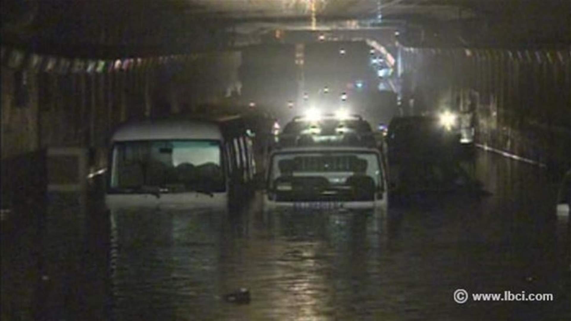 Tunnel on airport road reopened in both directions