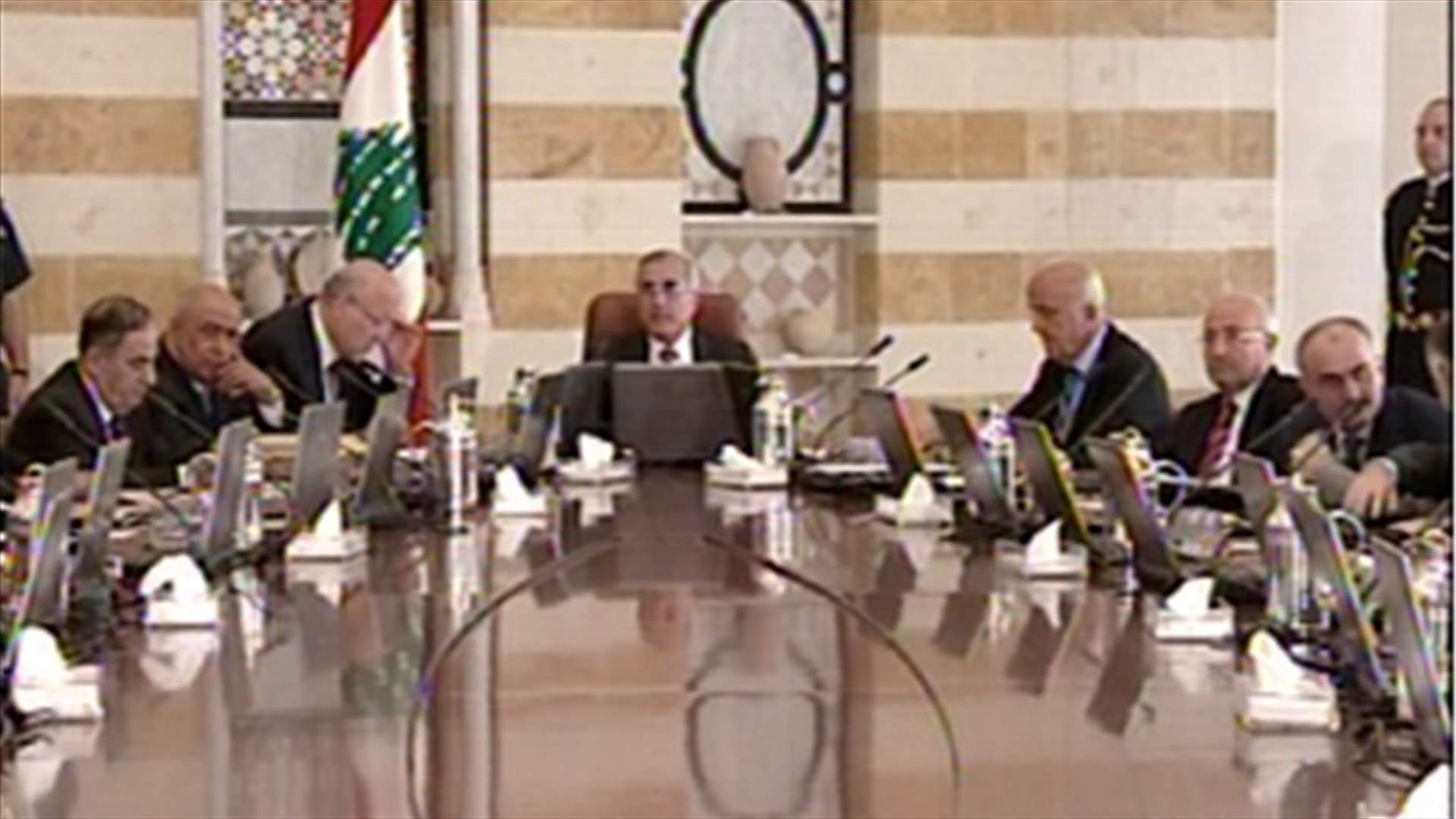شربل أبلغ مجلس الوزراء ان انفجار انطلياس ناتج عن خلاف شخصي