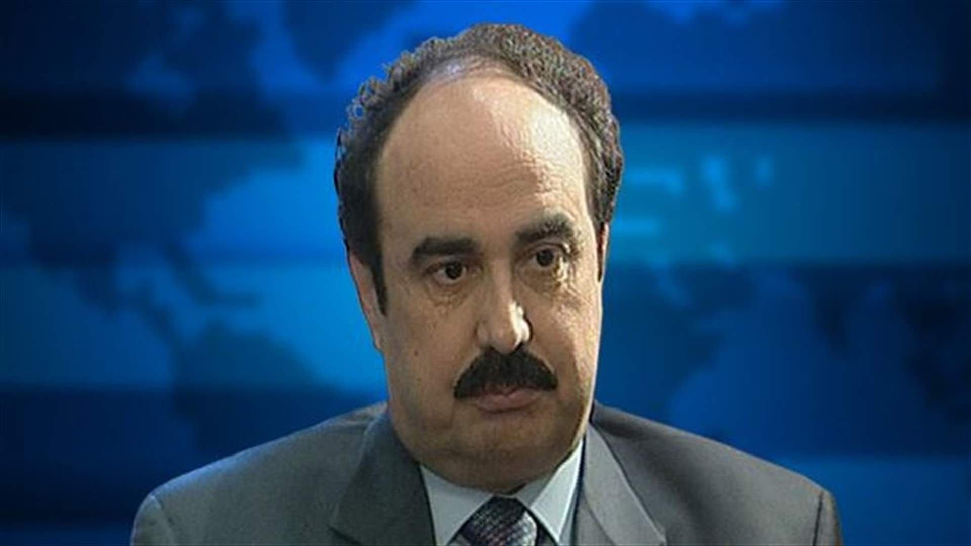 توقيف زوجة رستم غزالة واجبارها على العودة الى سوريا