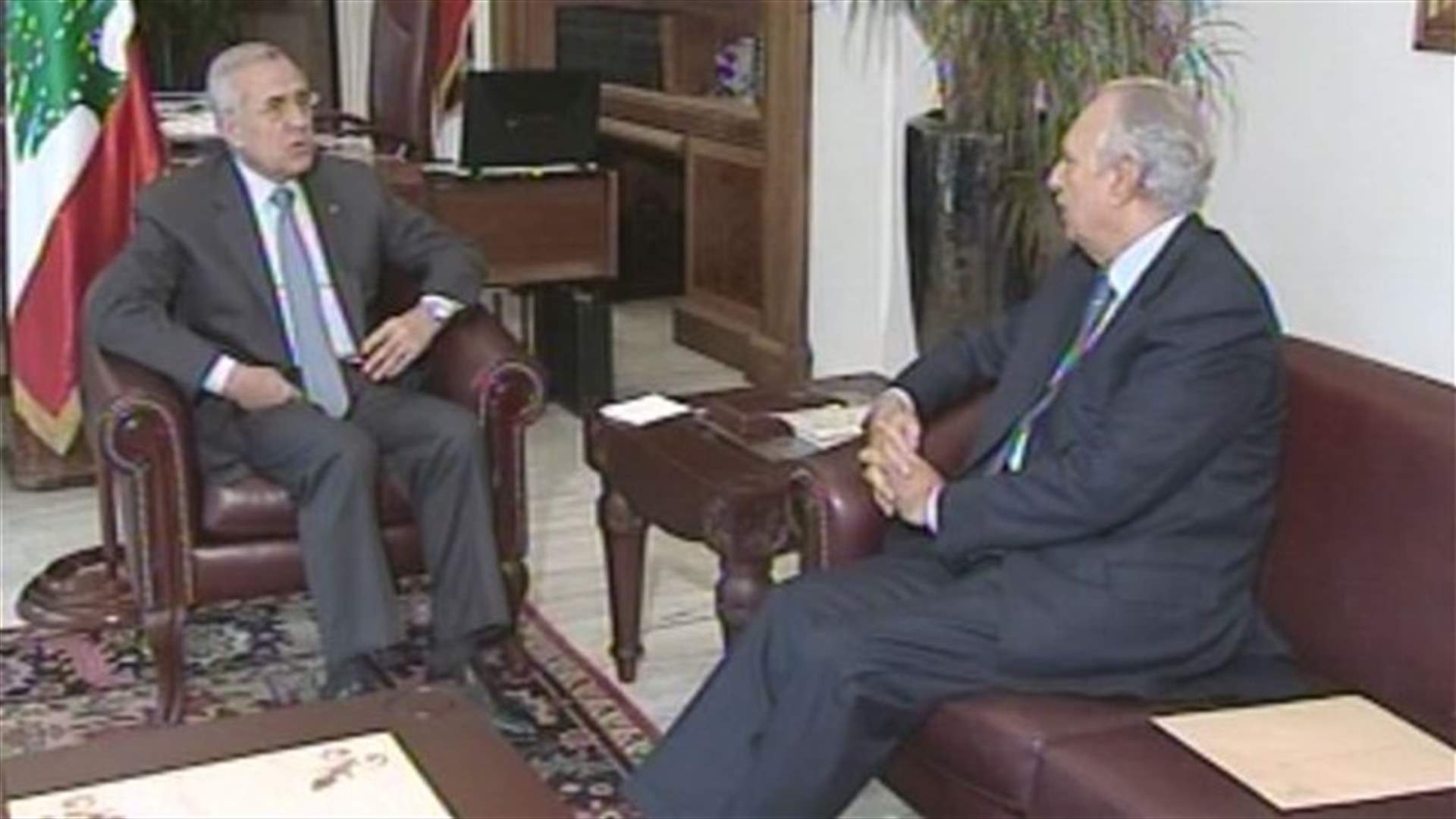 President Sleiman meets caretaker Minister Safadi over Alexa storm 