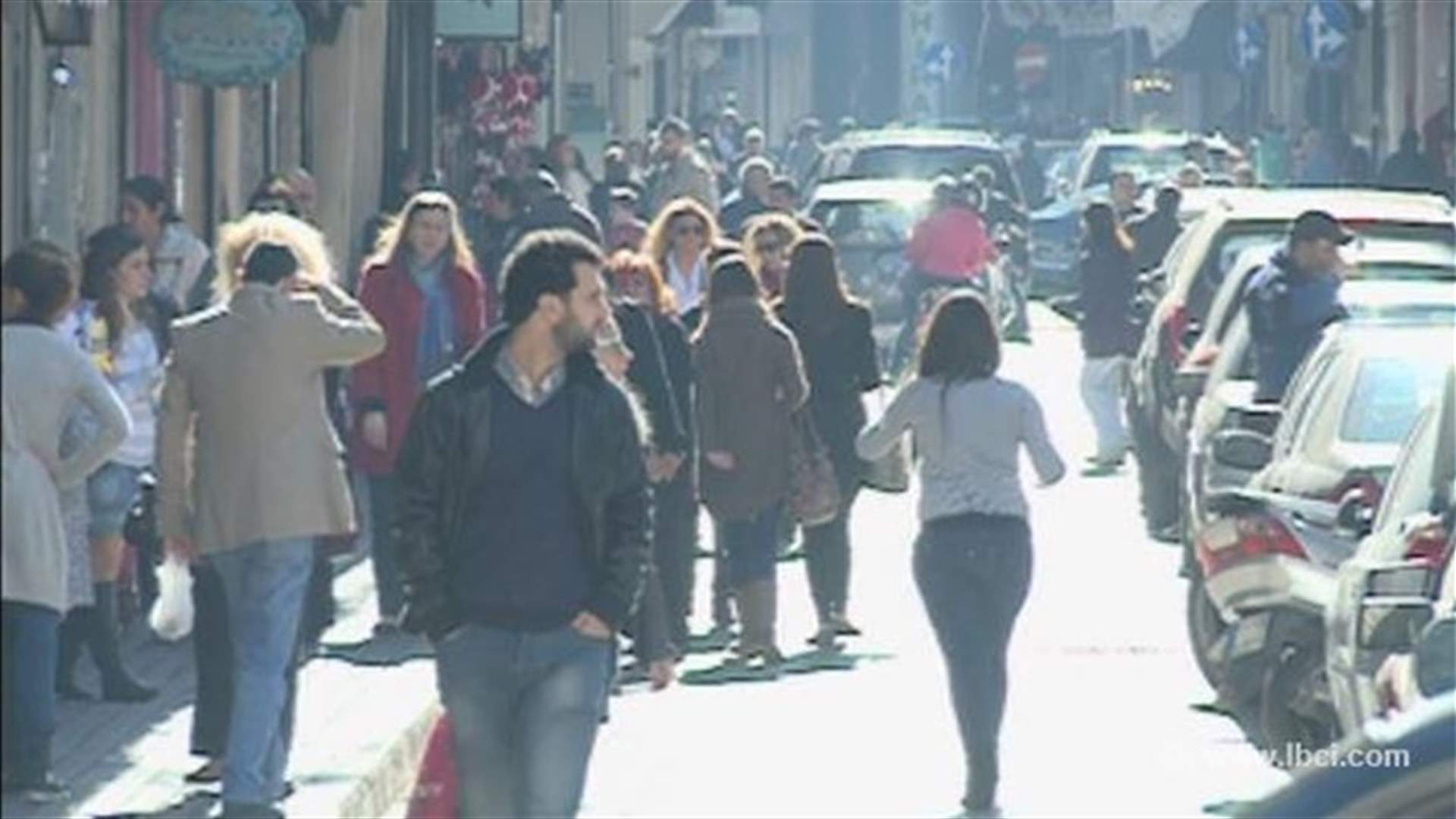 حركة بالاسواق عشية العيد ولكن هل تعود بمردود اقتصادي مقبول؟